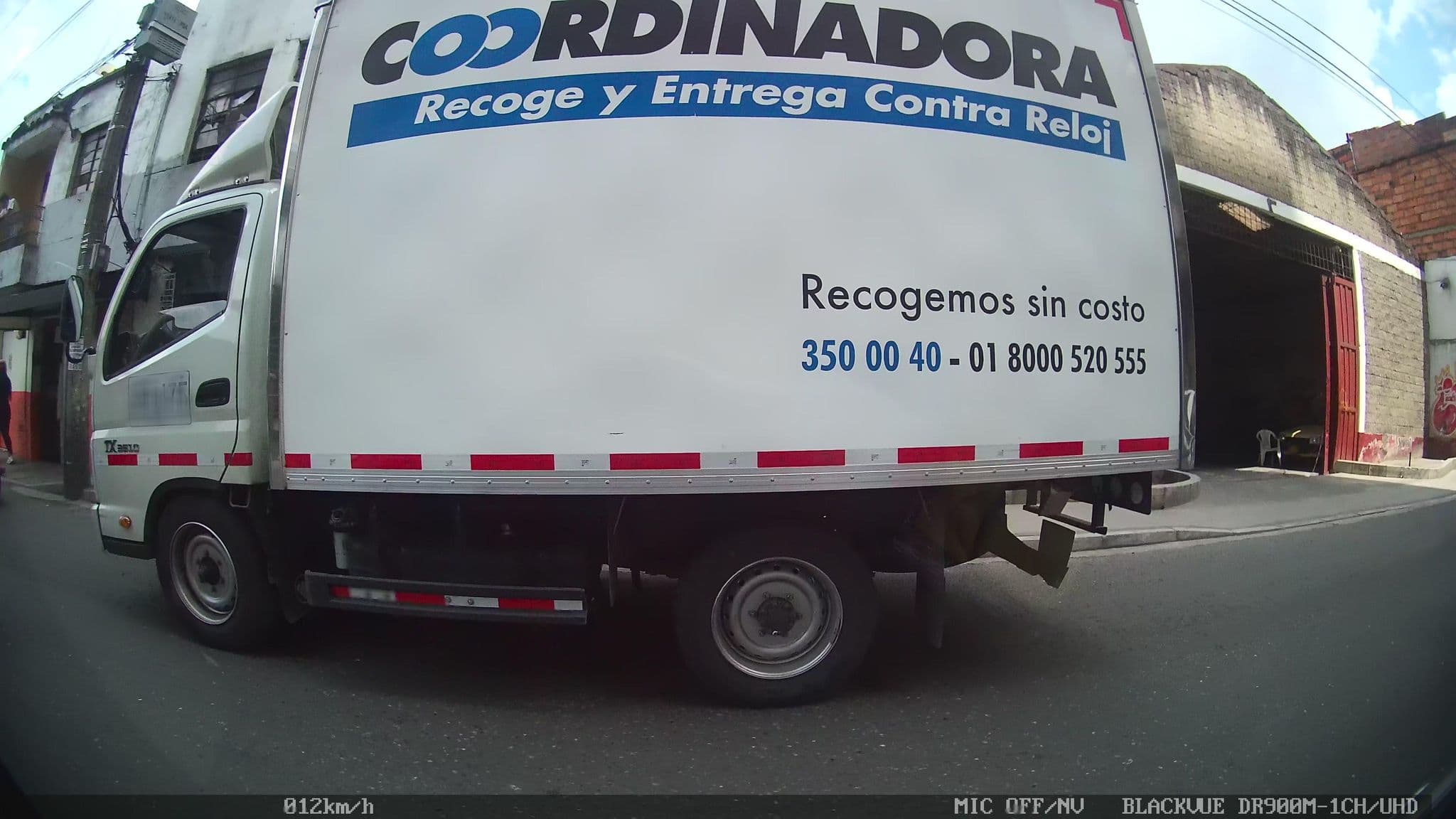 Street view near Hotel El Deportista, Medellín — © kaart_4 (CC BY-SA · Mapillary)