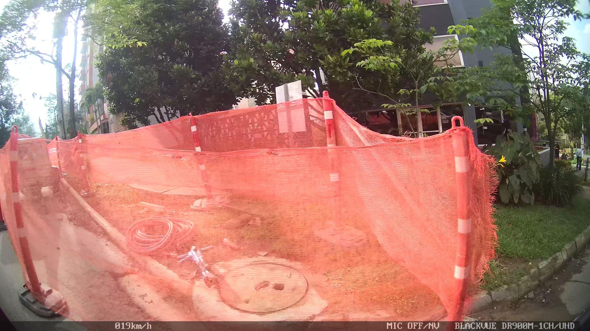 Street view near Like Home Hotel Boutique, Medellín — © kaart_4 (CC BY-SA · Mapillary)