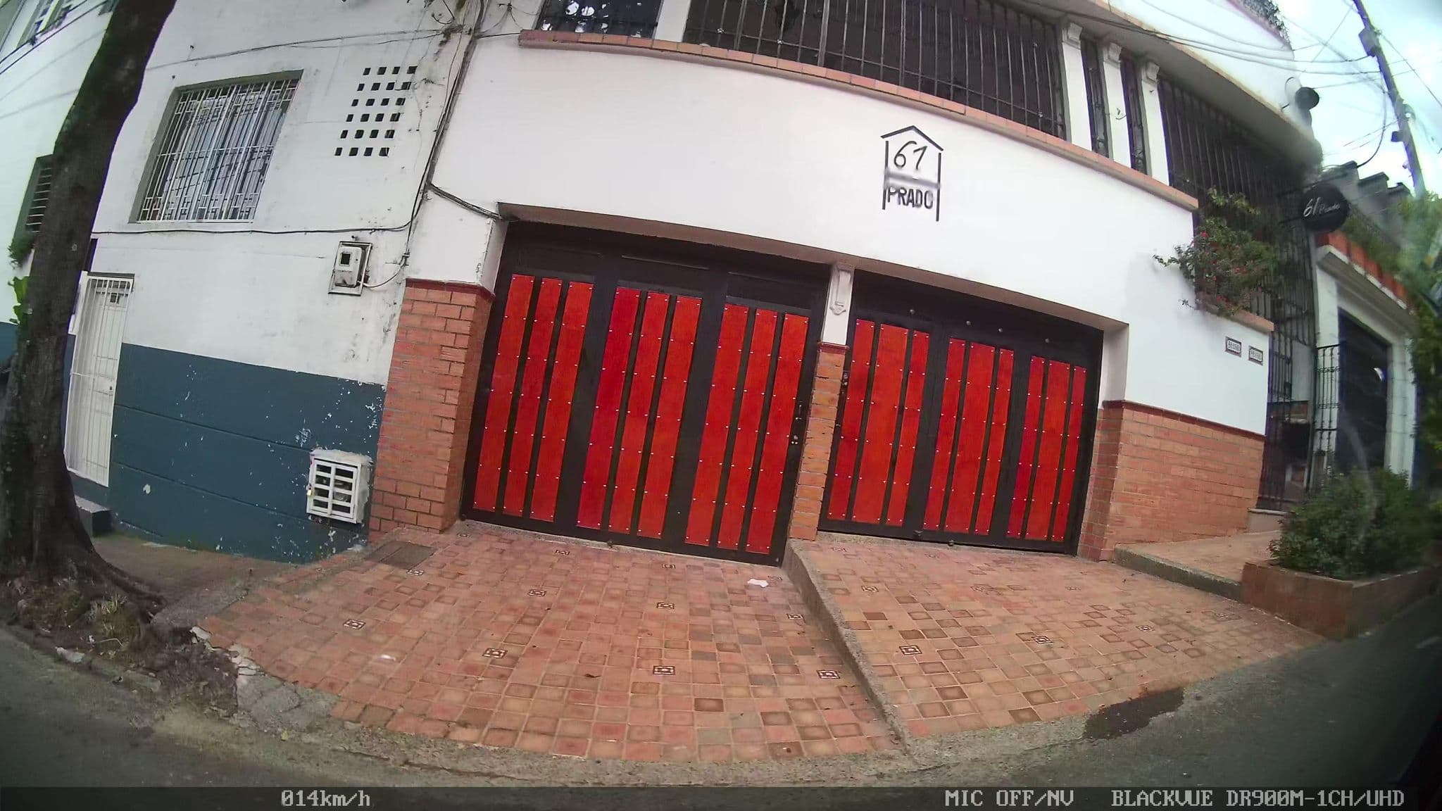 Street view near 61Prado, Medellín — © kaart_4 (CC BY-SA · Mapillary)