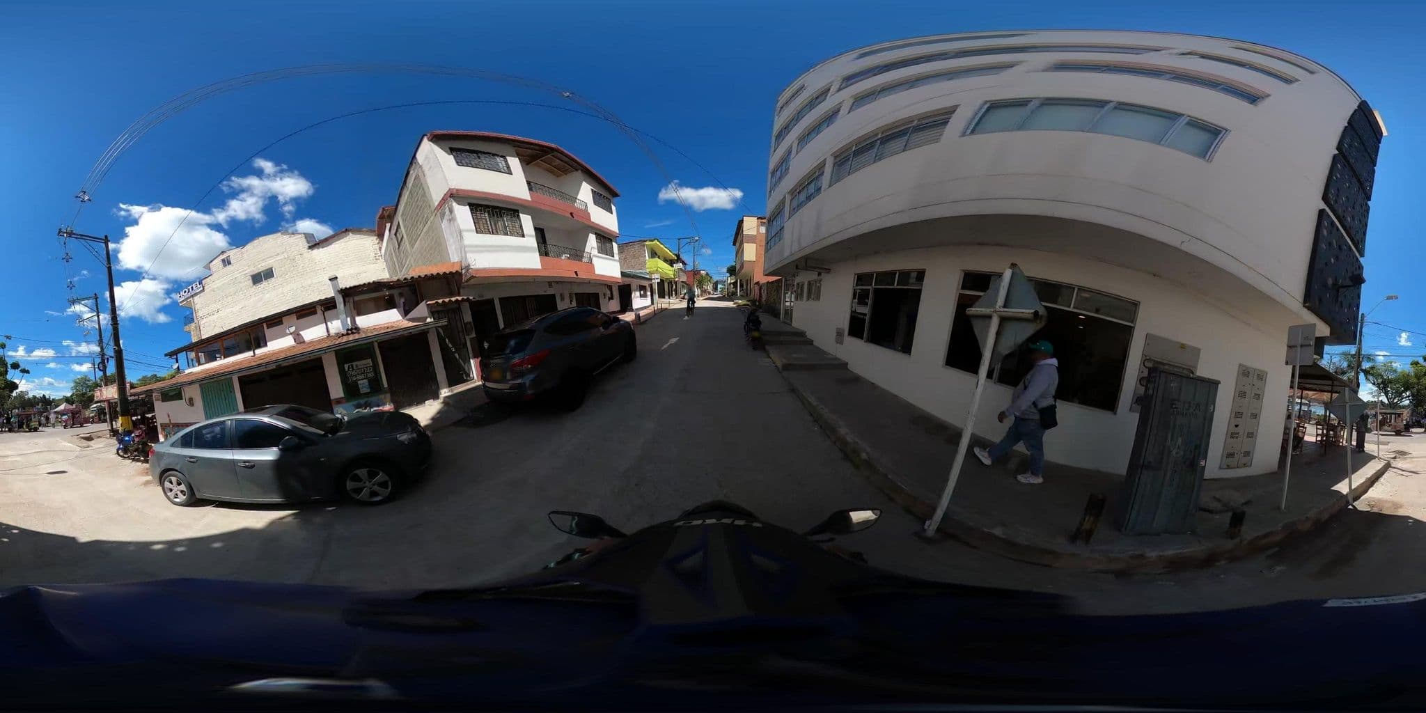 Street view near Hotel portal del lago, Guatapé — © 360recorrido (CC BY-SA · Mapillary)
