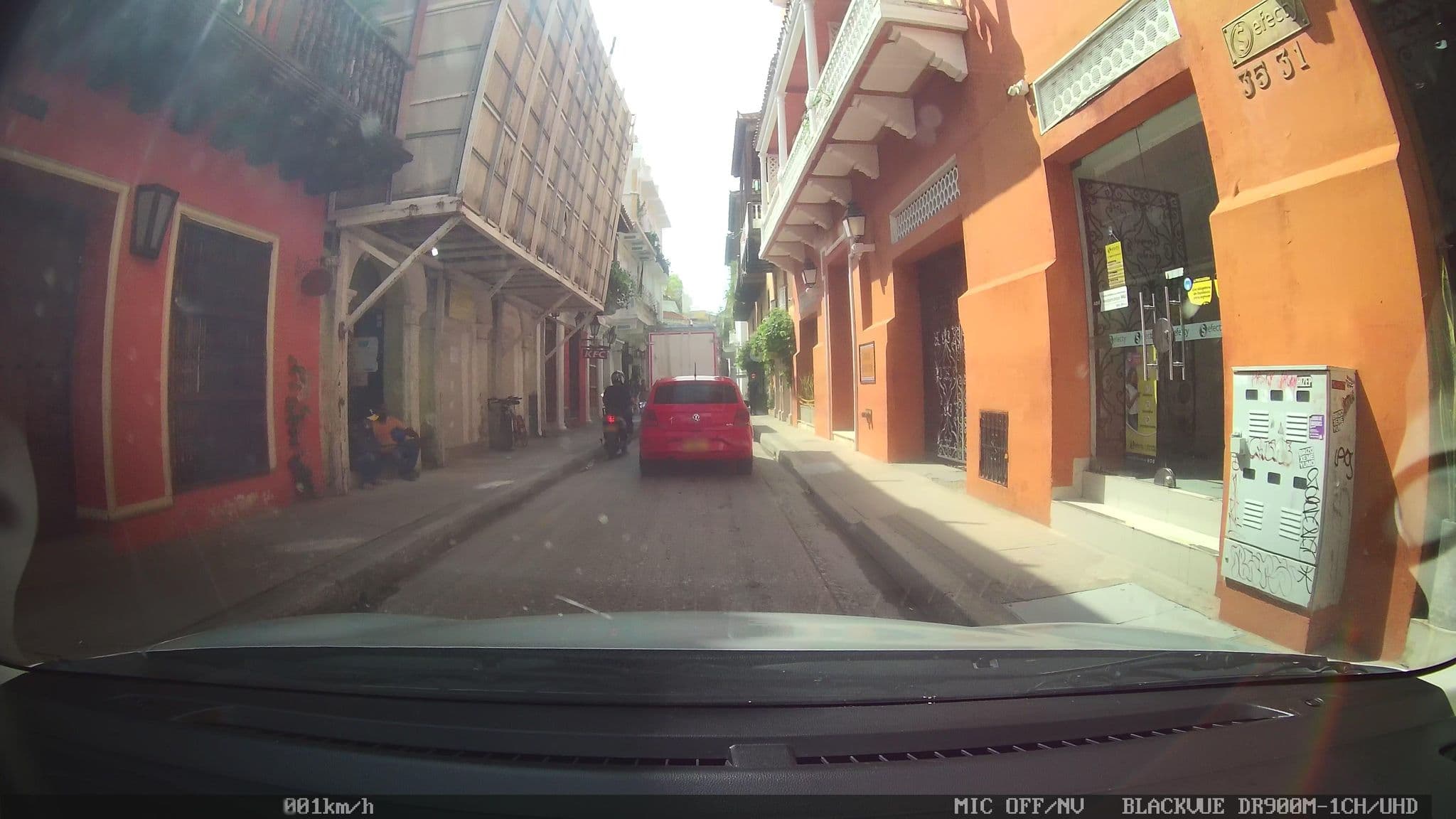Street view near Hotel El Viajero #2, Cartagena — © kaart_2 (CC BY-SA · Mapillary)