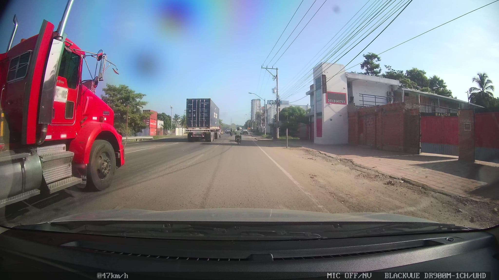 Street view near Hotel Mamonal Center, Cartagena — © kaart_2 (CC BY-SA · Mapillary)