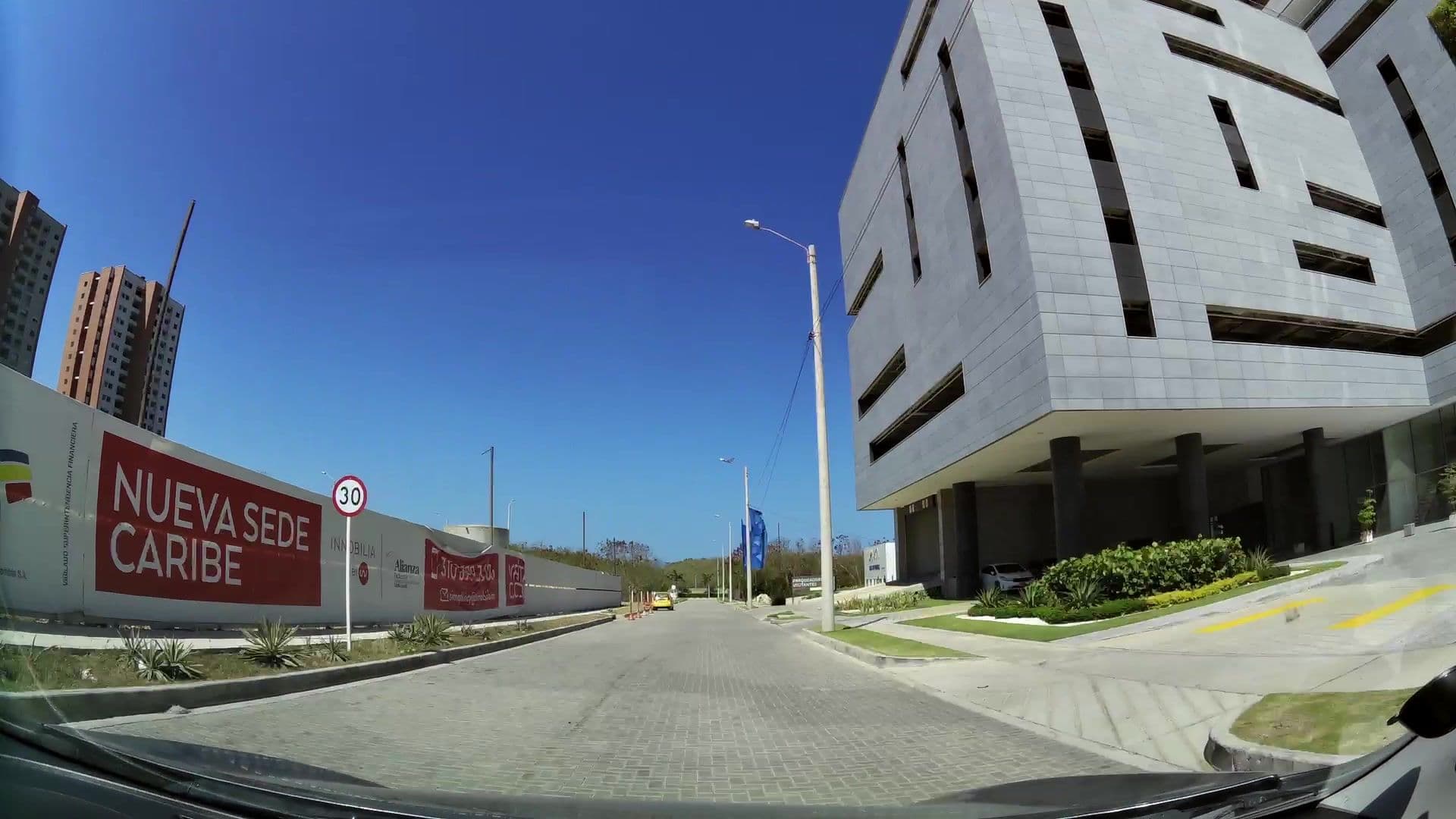 Street view near Hotel Sites, Barranquilla — © kaartcam (CC BY-SA · Mapillary)
