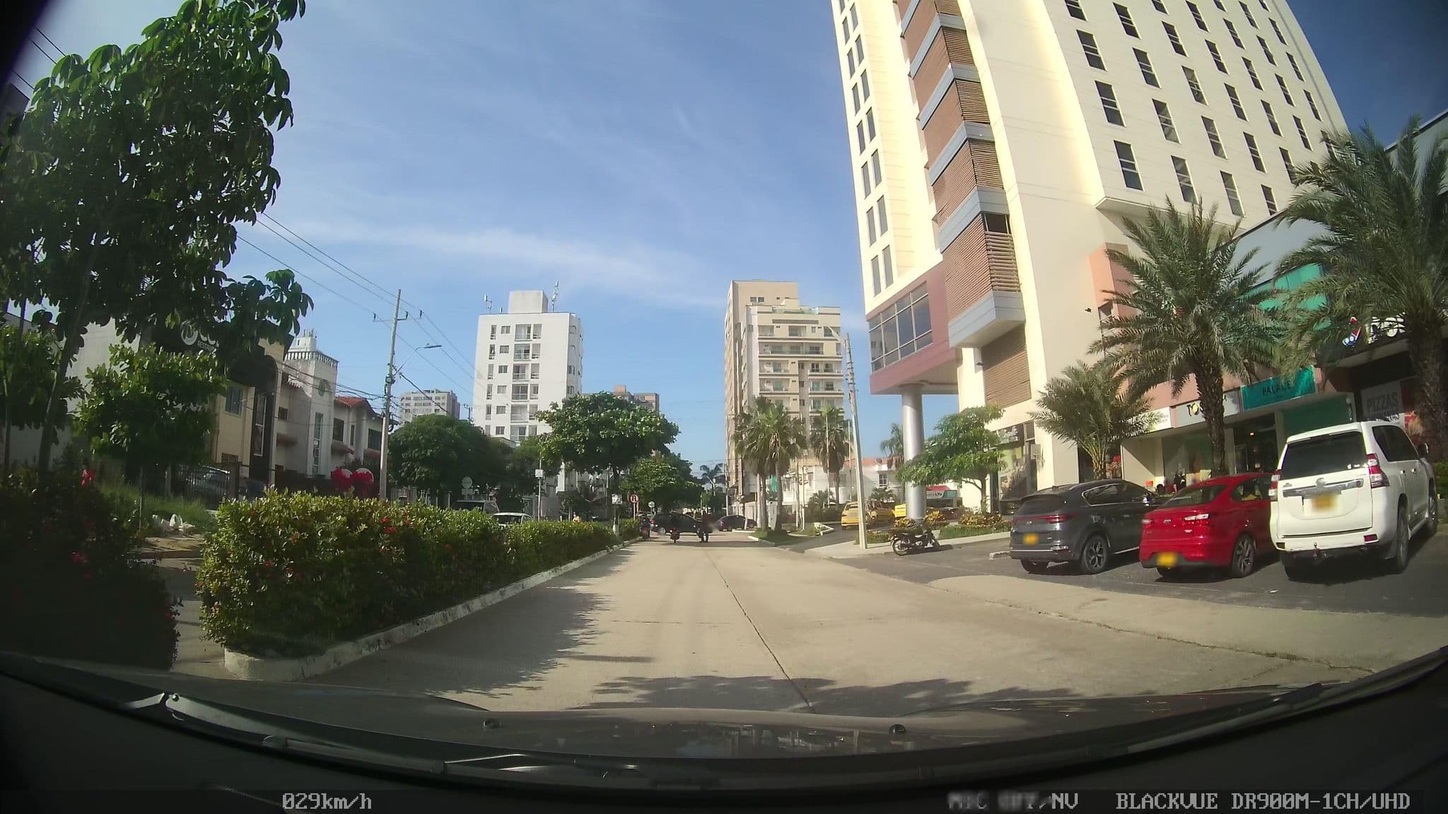 Street view near Sonesta Hotel, Barranquilla — © kaart_2 (CC BY-SA · Mapillary)