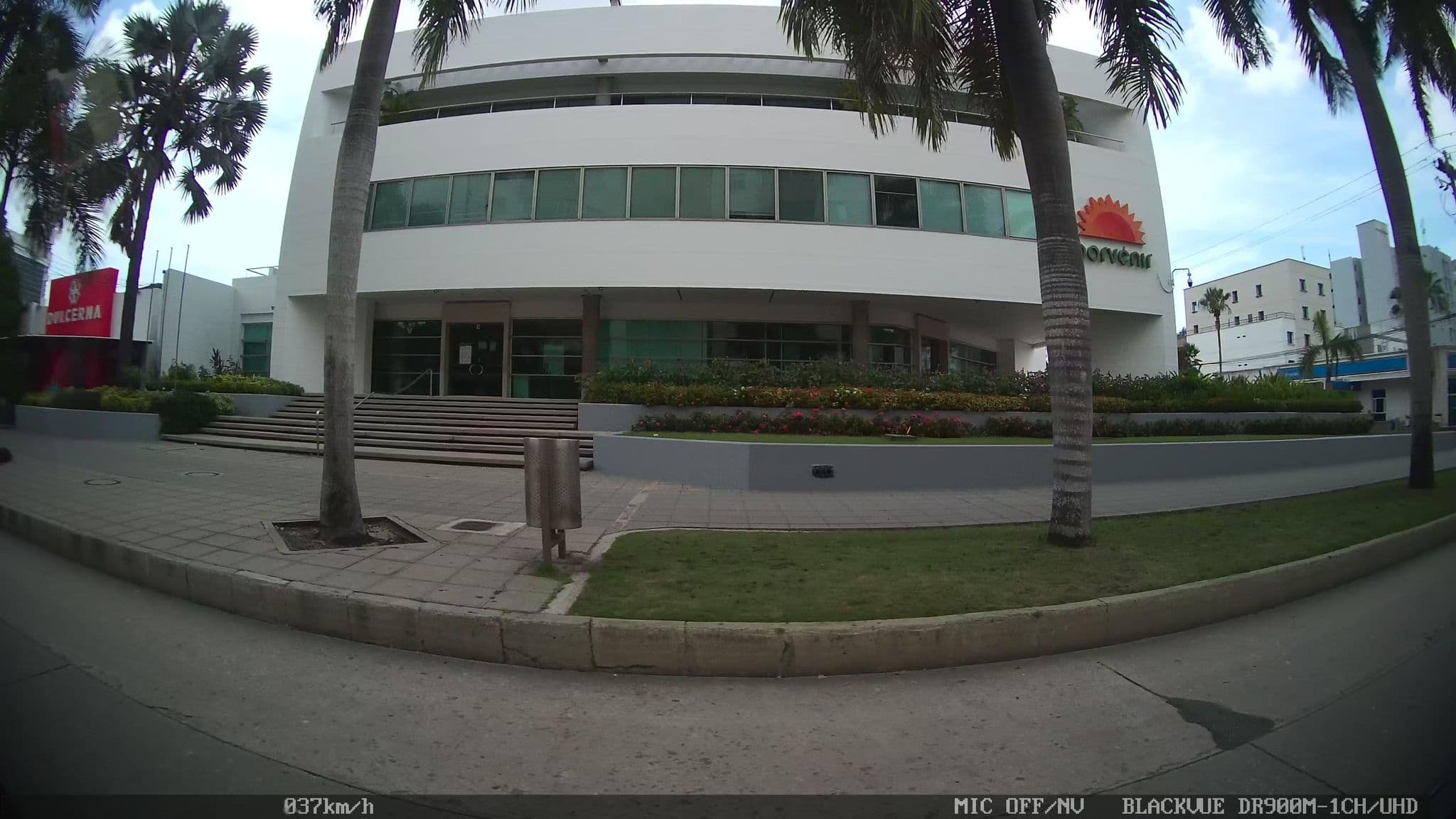 Street view near Porvenir S.A., Barranquilla — © kaart_2 (CC BY-SA · Mapillary)