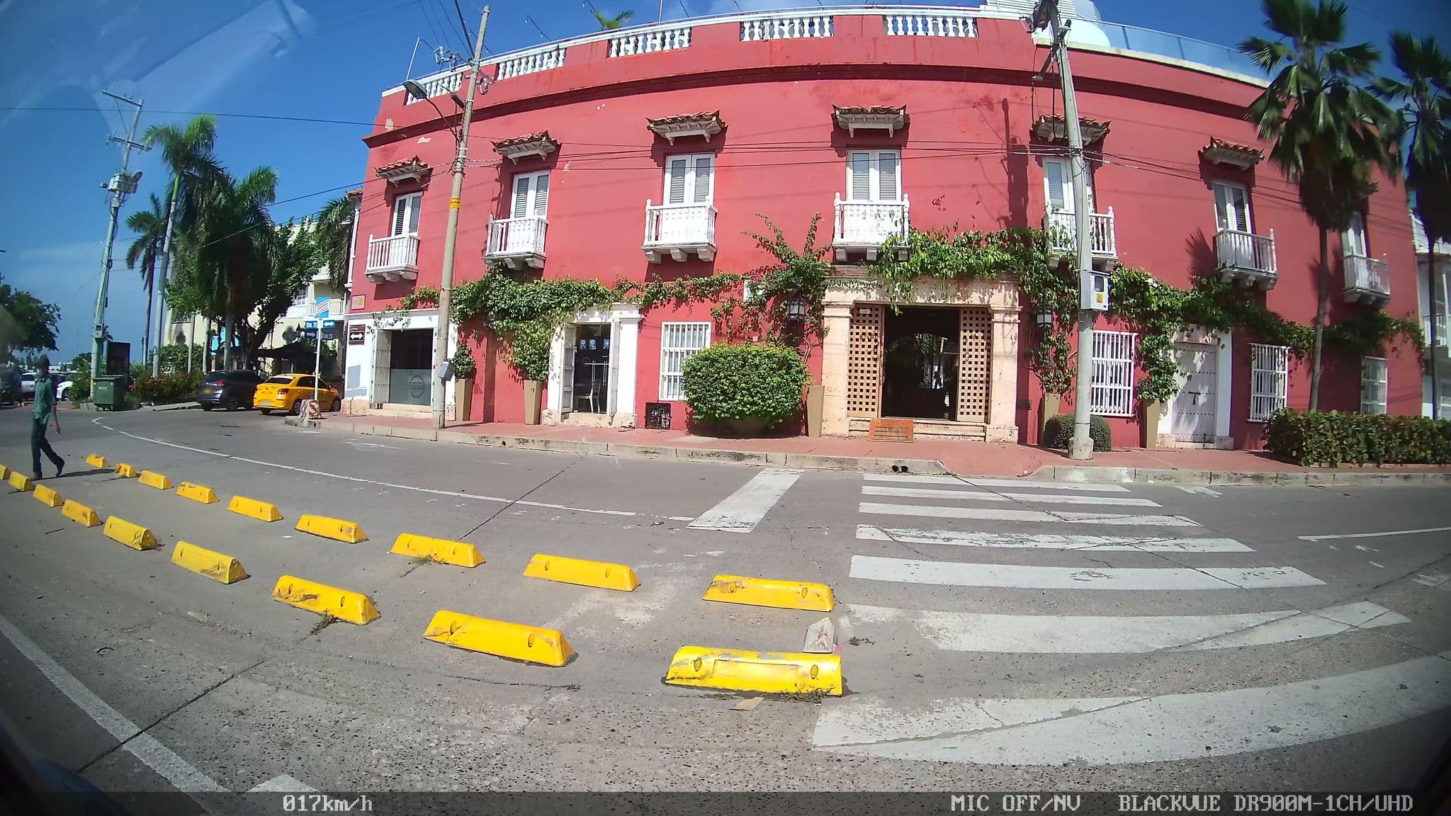 Street view near Armería Real, Cartagena — © kaart_2 (CC BY-SA · Mapillary)