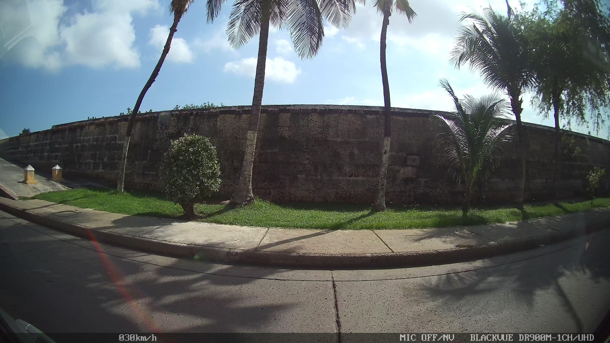Street view near Hostel Marlyn, Cartagena — © kaart_2 (CC BY-SA · Mapillary)