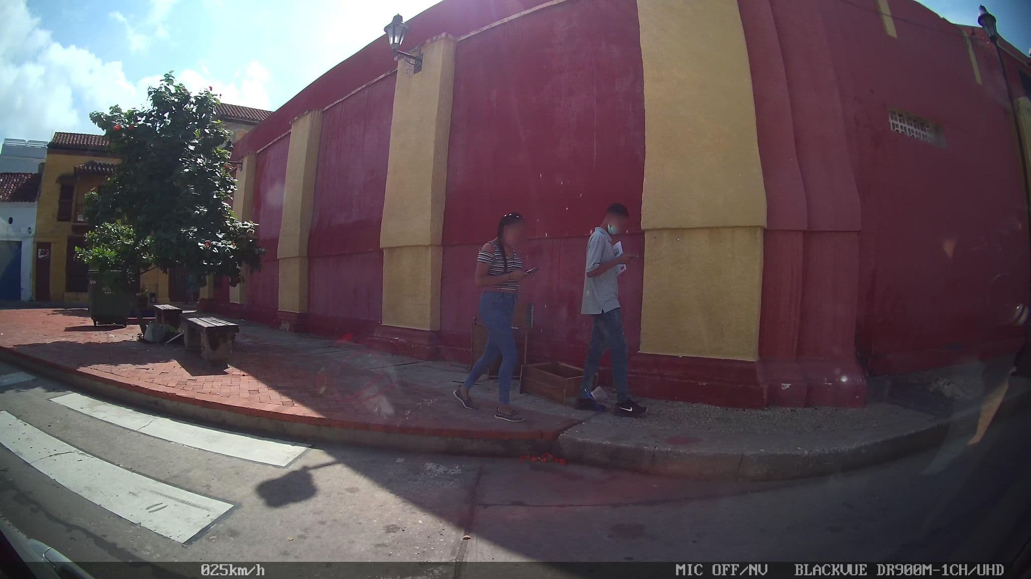 Street view near Hotel Casa Peter, Cartagena — © kaart_2 (CC BY-SA · Mapillary)
