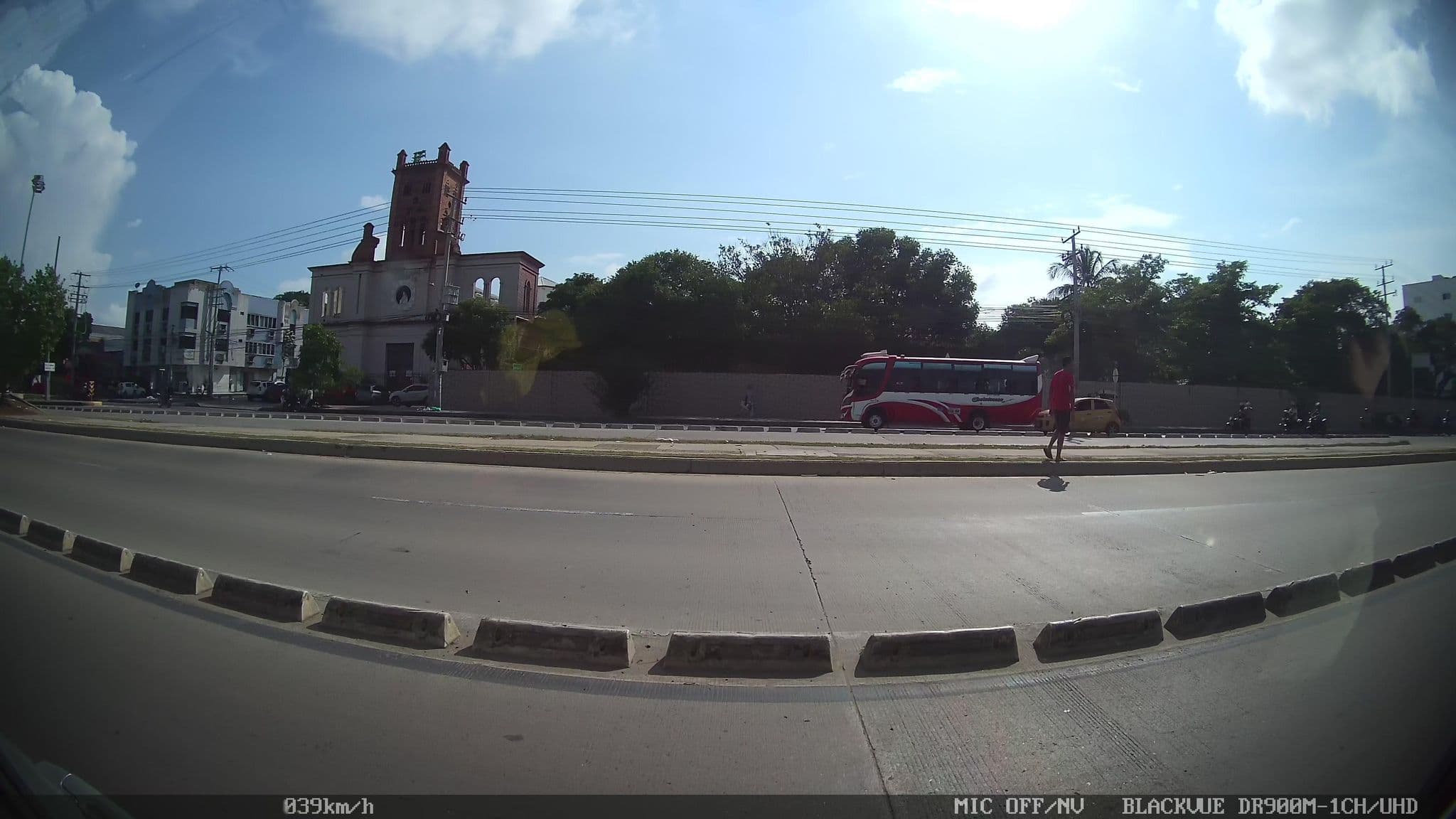 Street view near Hostal 1811, Cartagena — © kaart_2 (CC BY-SA · Mapillary)