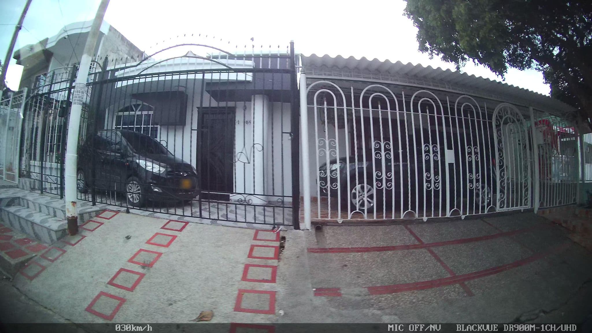 Street view near Chalet Premium, Barranquilla — © kaart_2 (CC BY-SA · Mapillary)