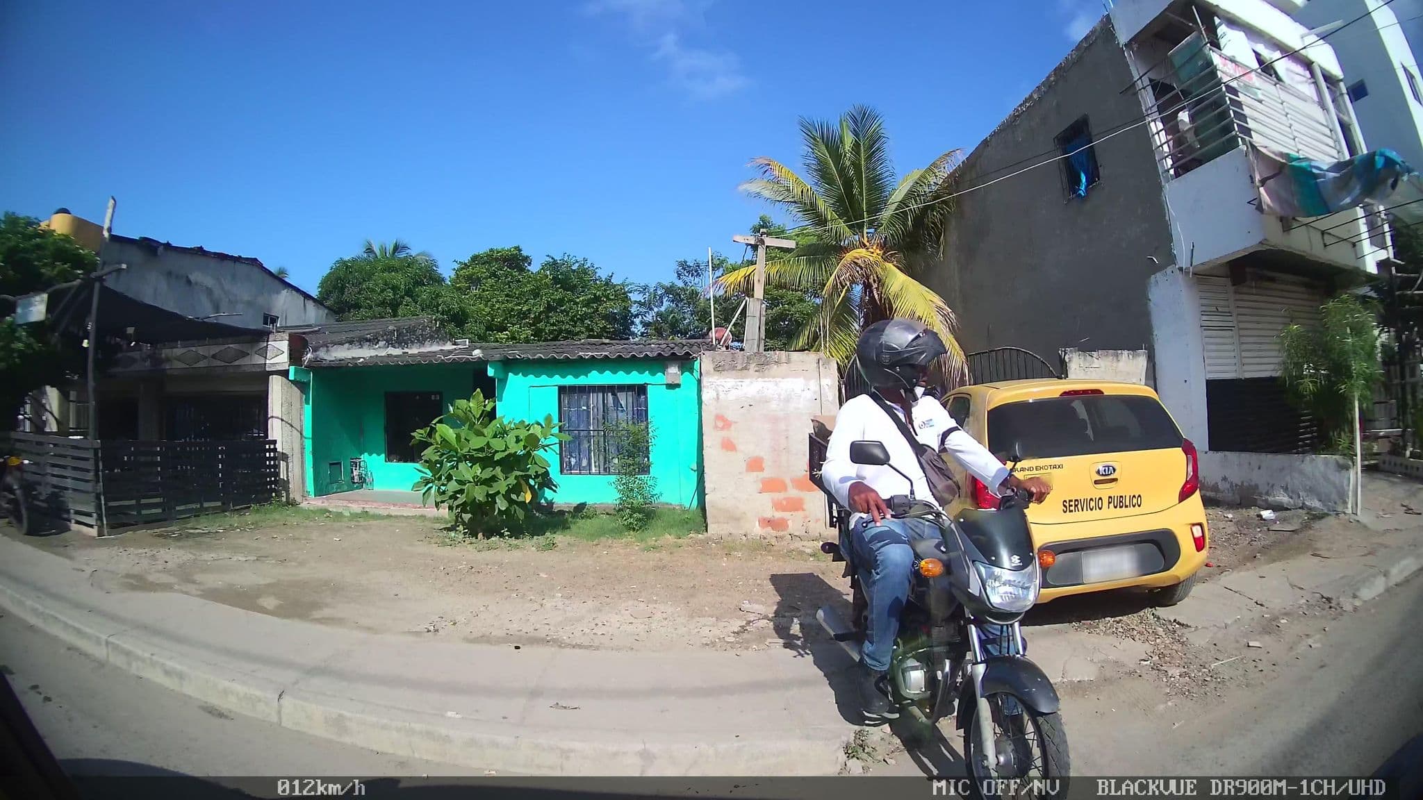 Street view near Hotel Boquilla 9-71, Cartagena — © kaart_2 (CC BY-SA · Mapillary)