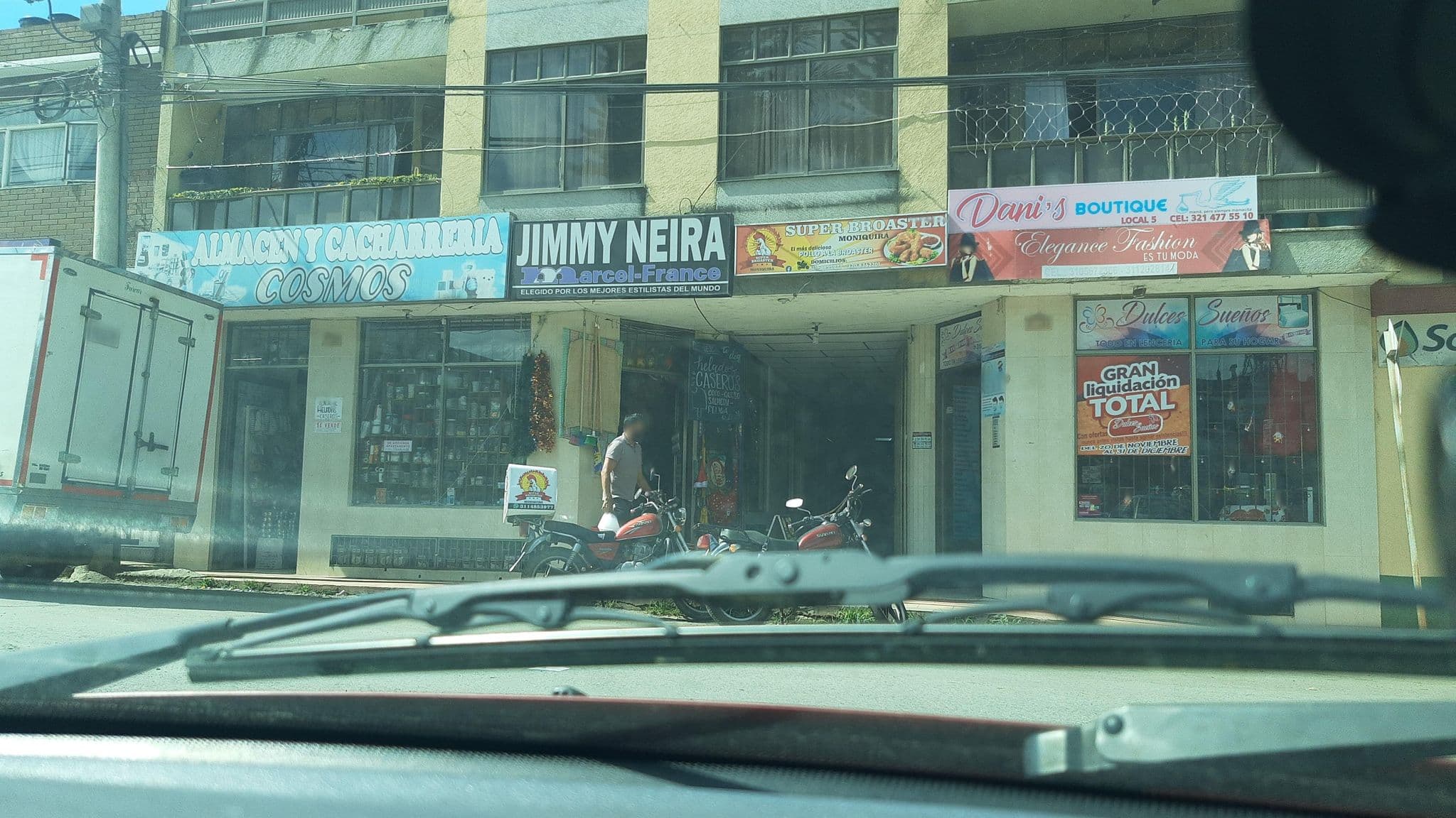 Street view near HOTEL EL SOL, Moniquirá — © luiscame (CC BY-SA · Mapillary)