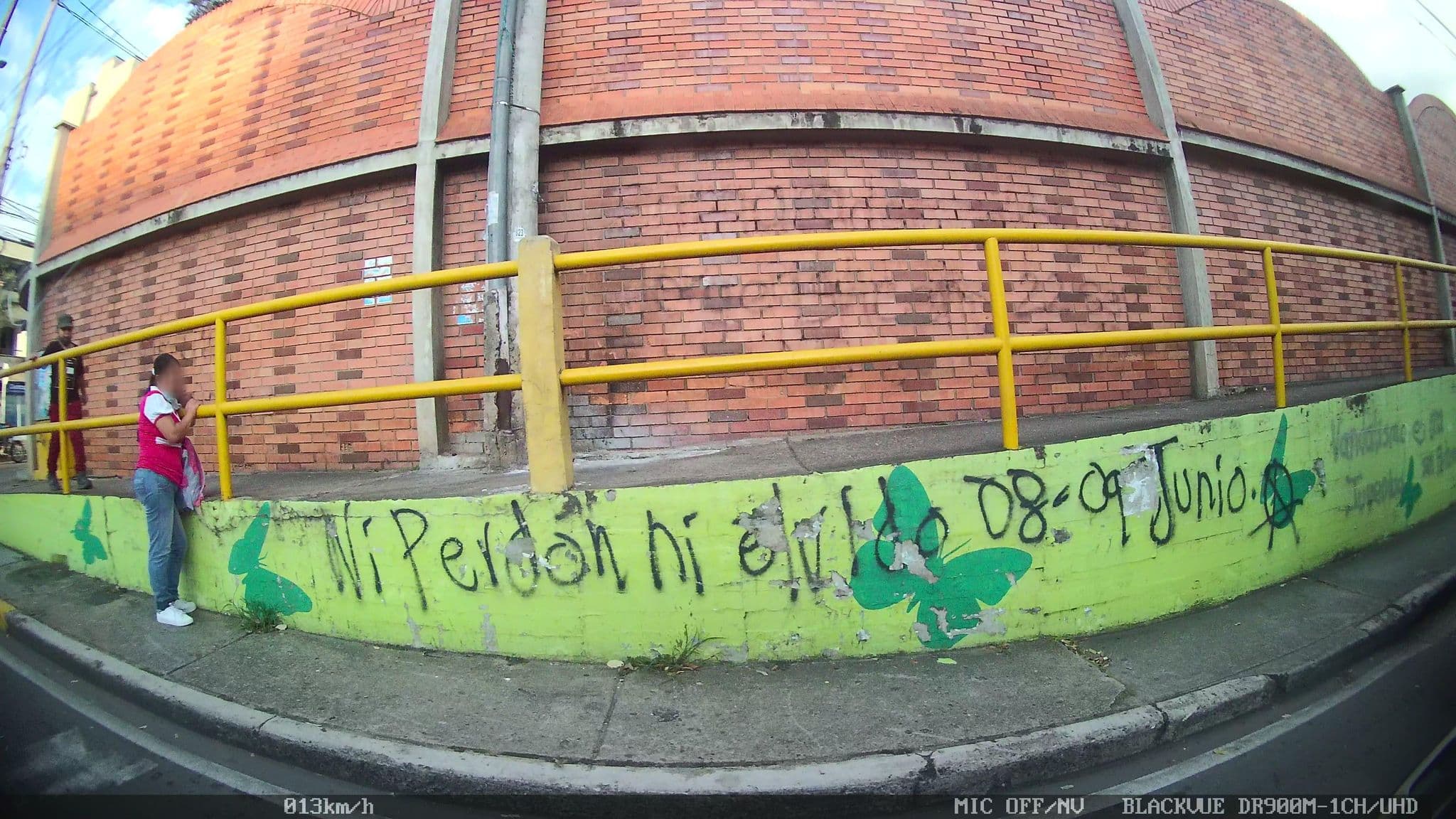 Street view near Turismo Y Negocios Inmobiliarios, Bucaramanga — © kaart_2 (CC BY-SA · Mapillary)