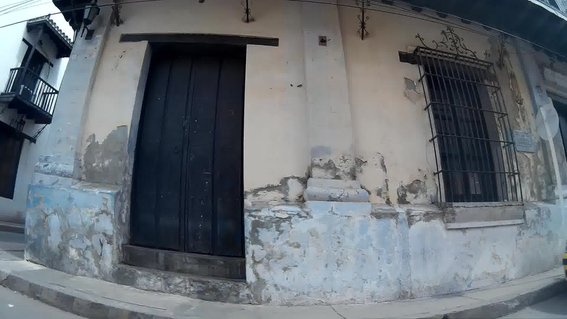 Street view near Hotel Miami, Santa Marta — © ccossio (CC BY-SA · Mapillary)