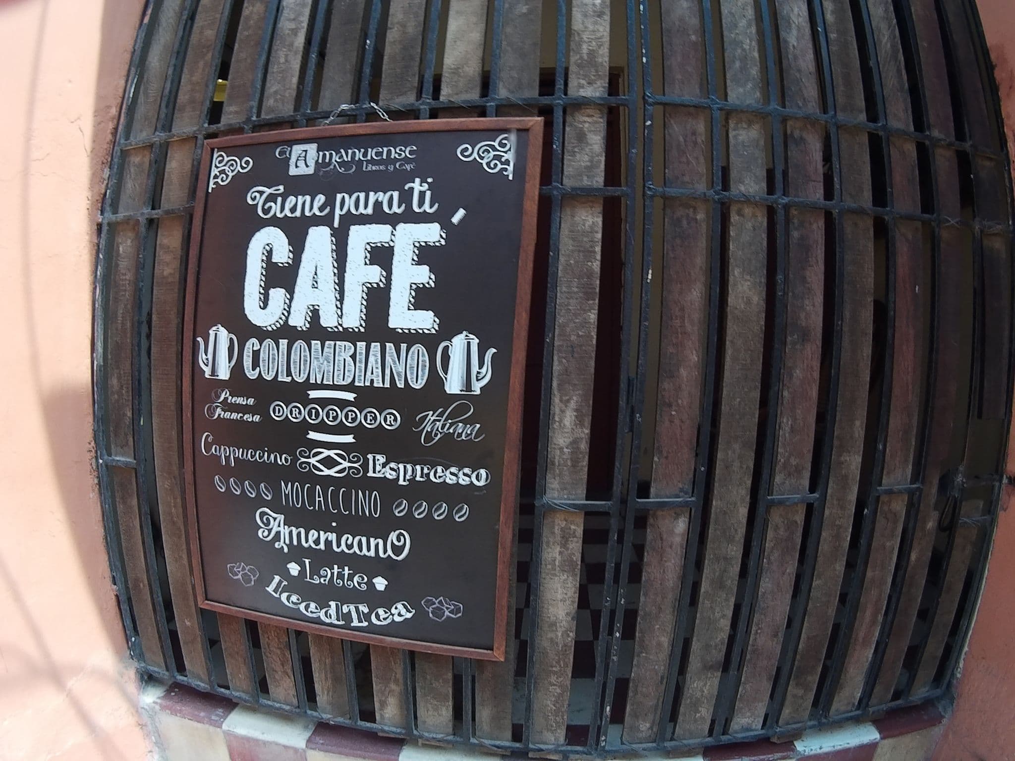 Street view near Hostal Santo Domingo, Santa Marta — © humano (CC BY-SA · Mapillary)