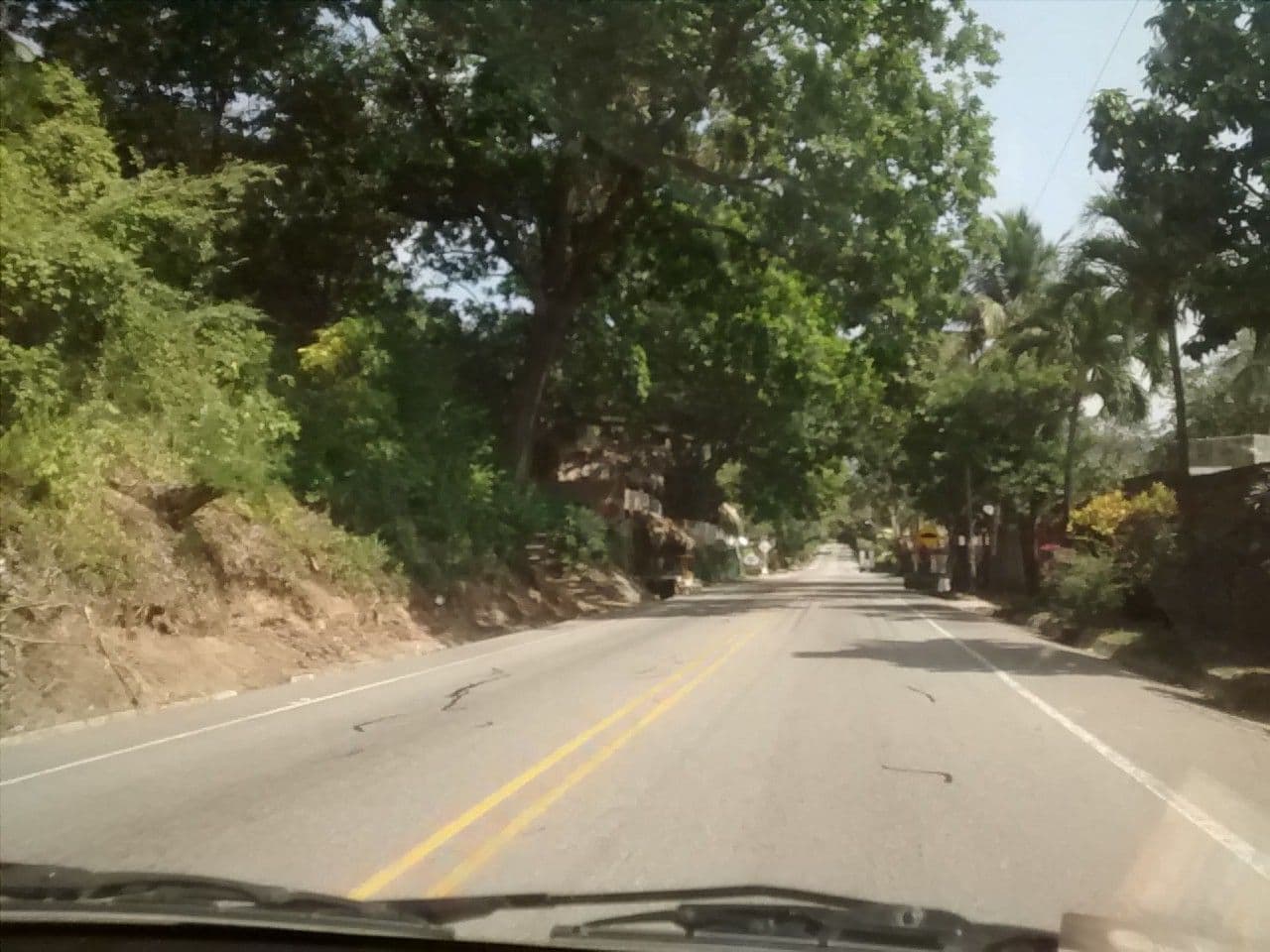 Street view near Eco Hostal Kuima, Santa Marta — © arttesano (CC BY-SA · Mapillary)