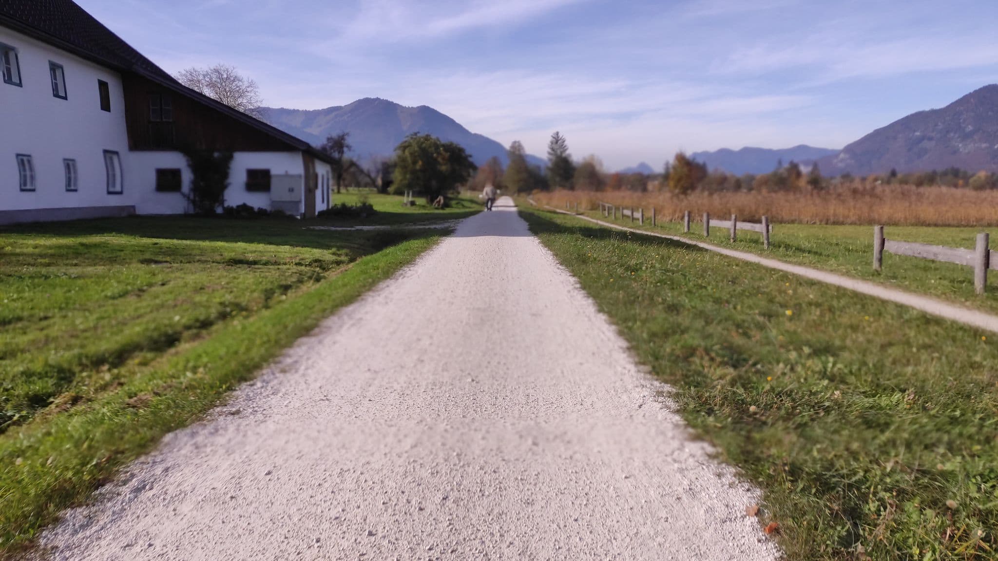 Street view near Pilznerhof, Sankt Wolfgang im Salzkammergut — © consens_verkehrsplanung (CC BY-SA · Mapillary)