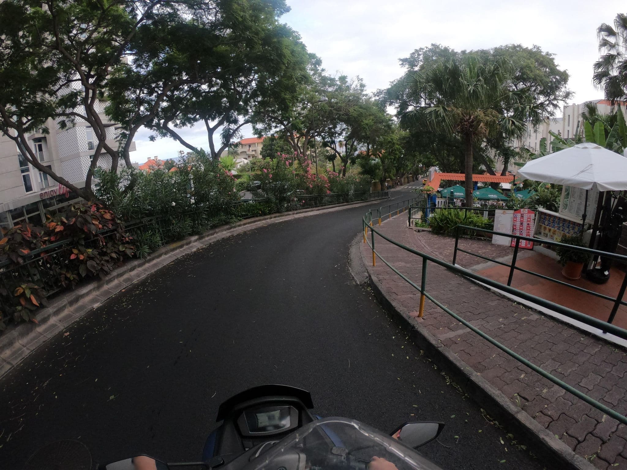 Street view near Gorgulho Aparthotel, São Martinho — © filipesilva (CC BY-SA · Mapillary)
