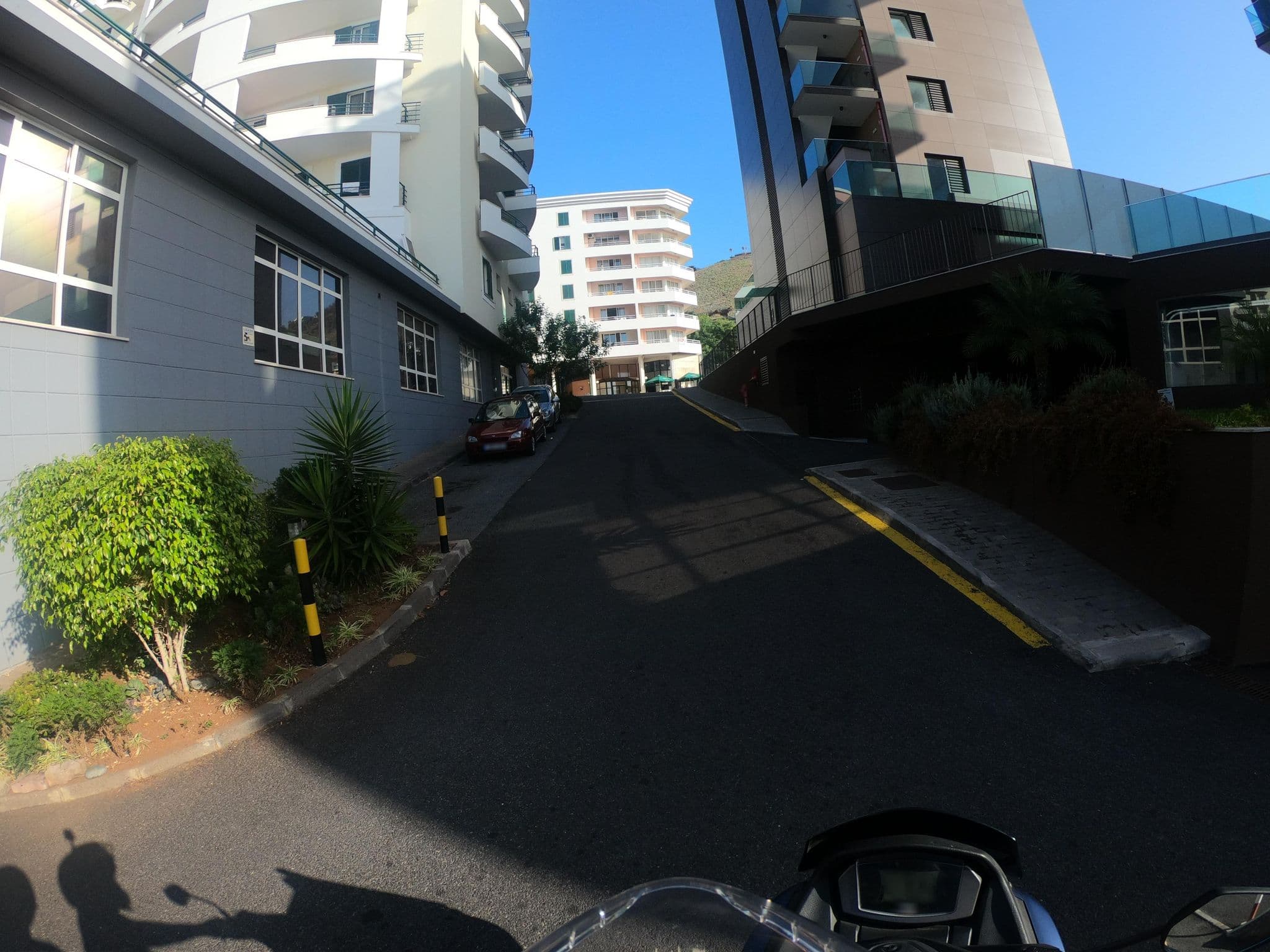 Street view near Swimming Pool, São Martinho — © filipesilva (CC BY-SA · Mapillary)