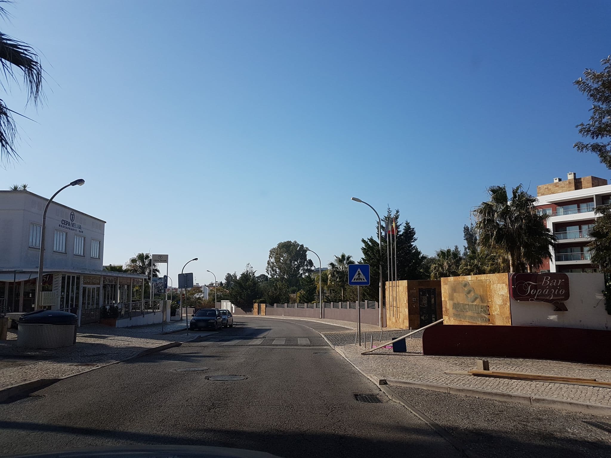 Street view near Areias Village Hotel Apartamento, Albufeira — © jopparn (CC BY-SA · Mapillary)