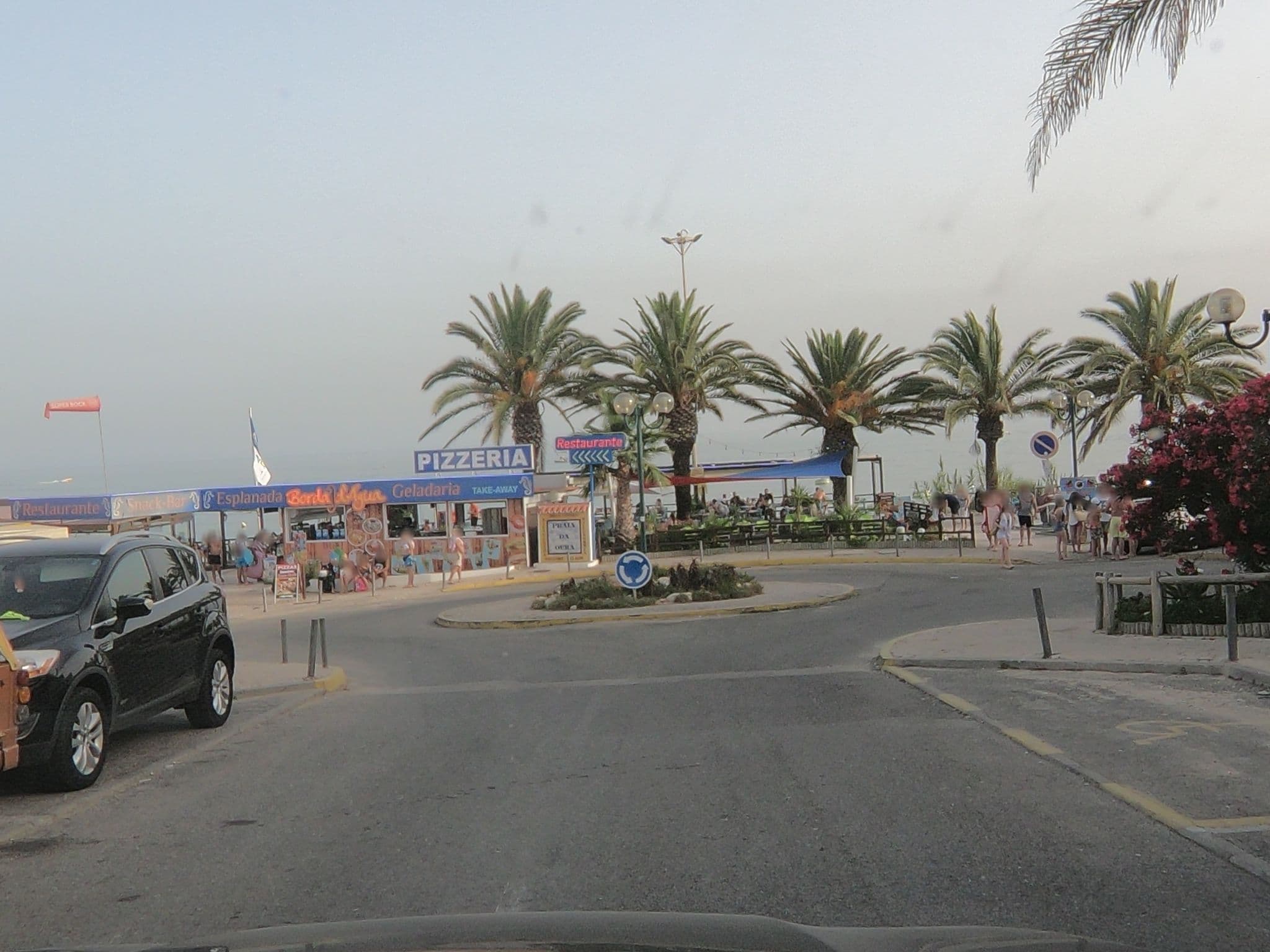 Street view near Appartment Golden Beach, Albufeira — © sanjorgepinho (CC BY-SA · Mapillary)
