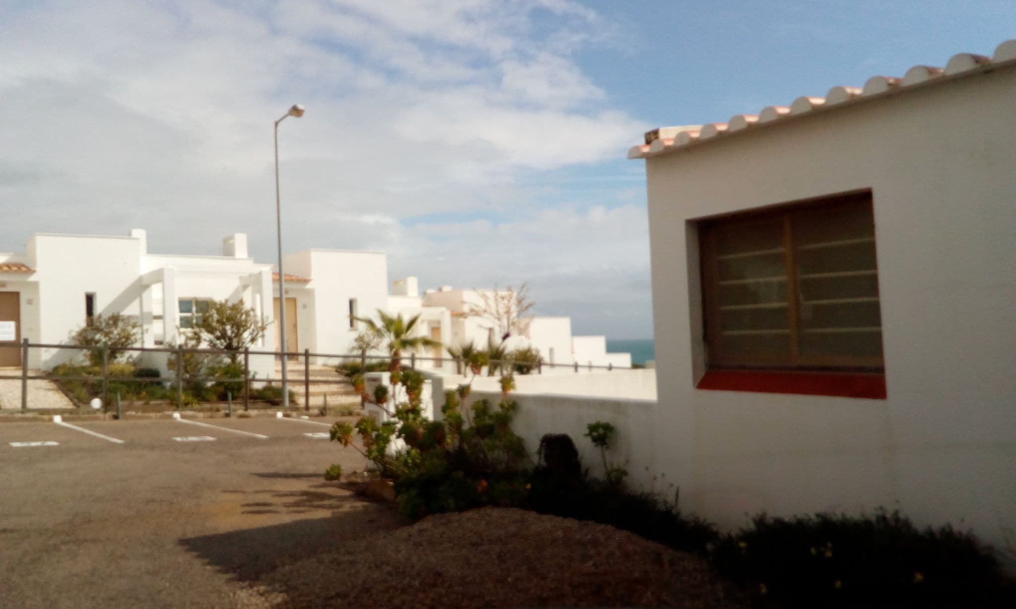 Street view near Hotel Villas d'Água, Olhos de Água — © micmin1972 (CC BY-SA · Mapillary)