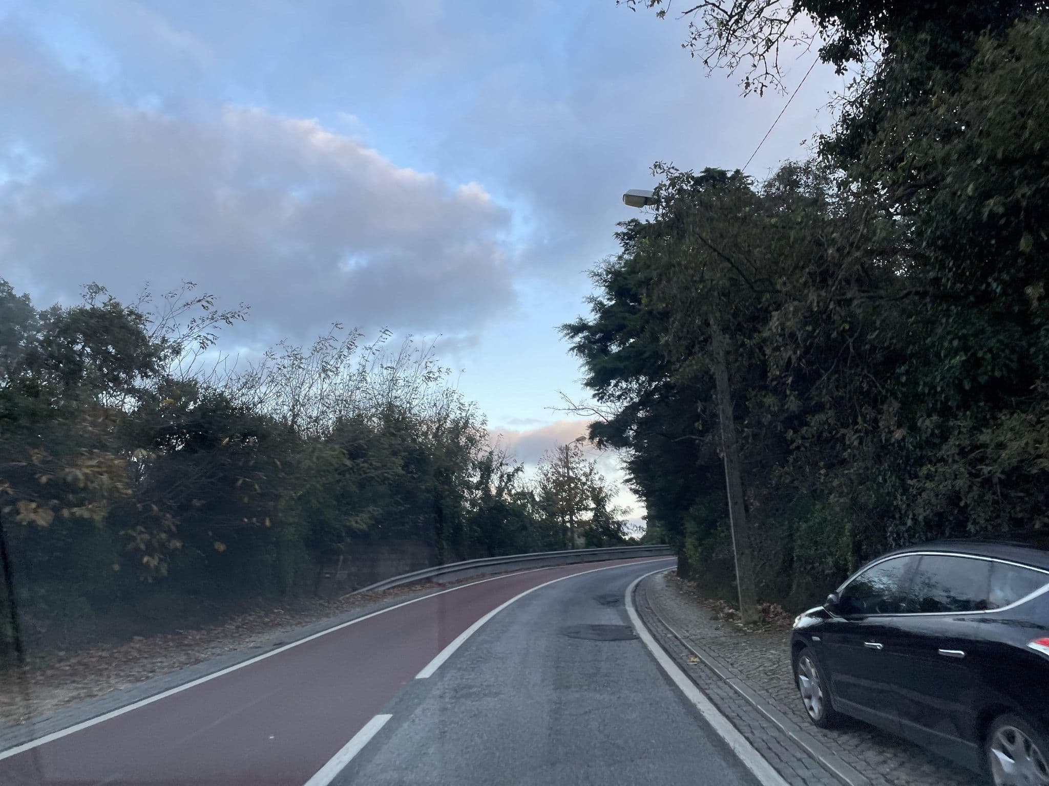 Street view near Bonsai Family Residence, Sintra — © seraq (CC BY-SA · Mapillary)