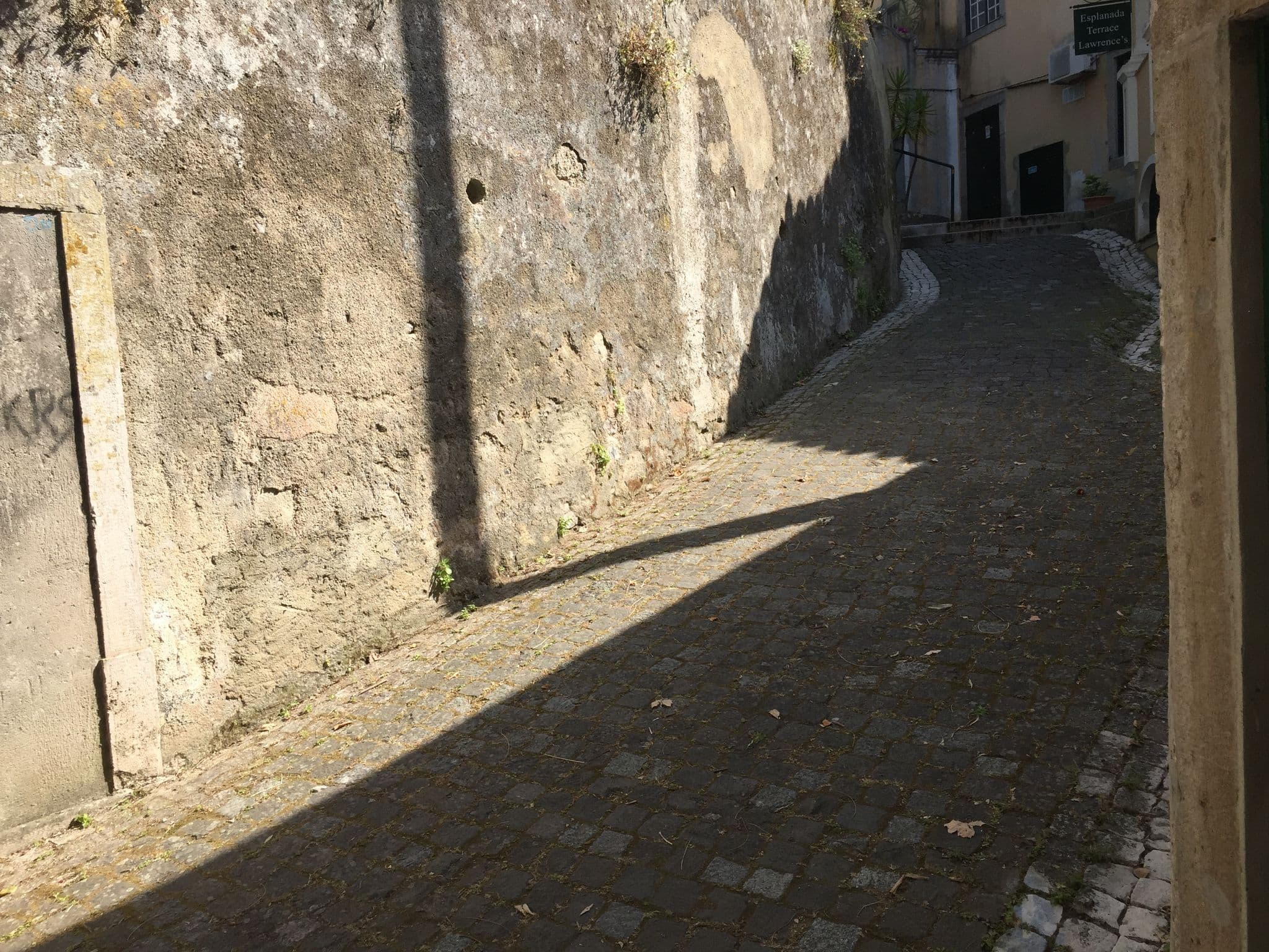 Street view near Casa do Arco, Sintra — © nickp (CC BY-SA · Mapillary)