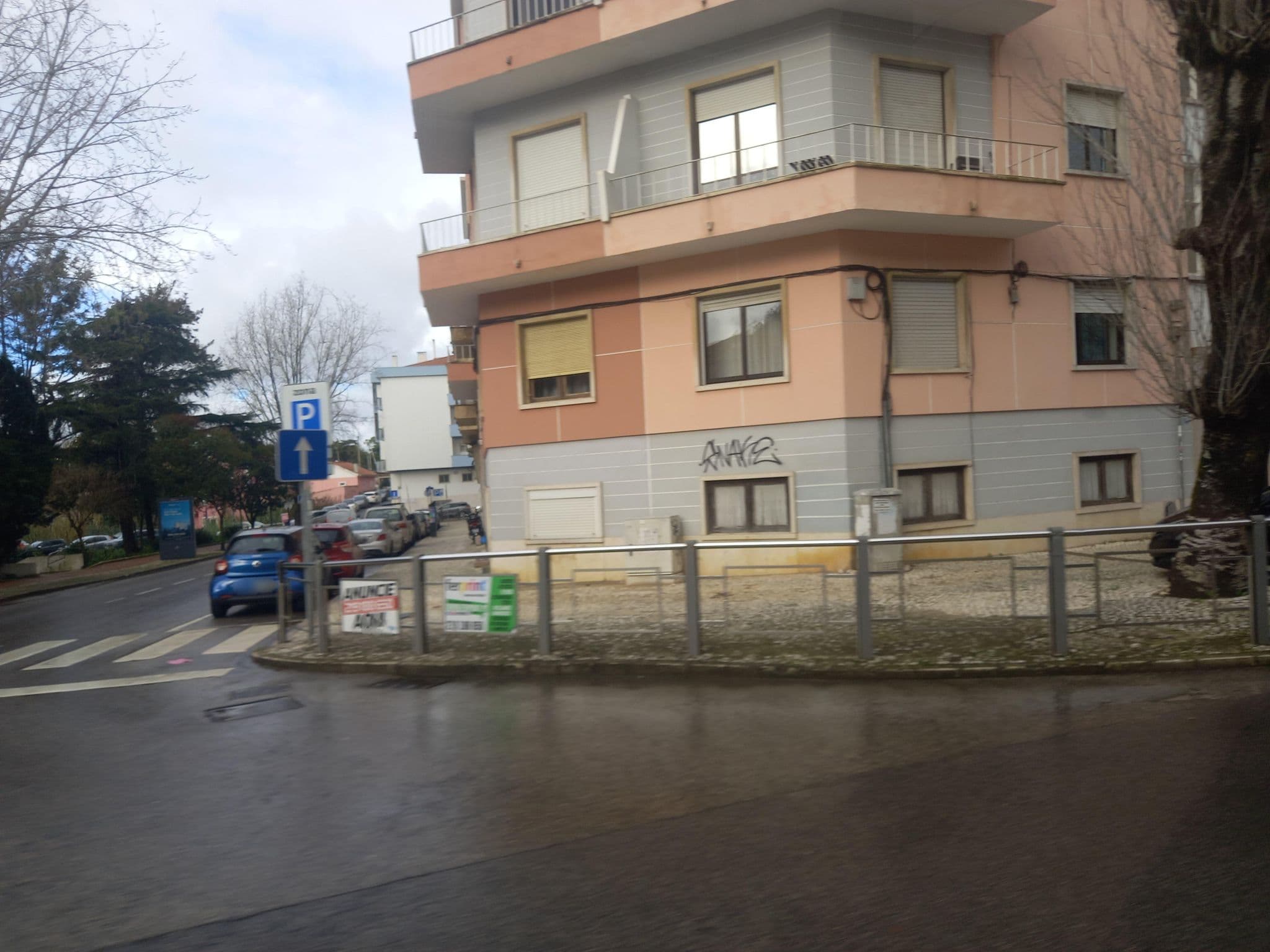 Street view near Sintra - Casa da Portela, Sintra — © danielagos12 (CC BY-SA · Mapillary)