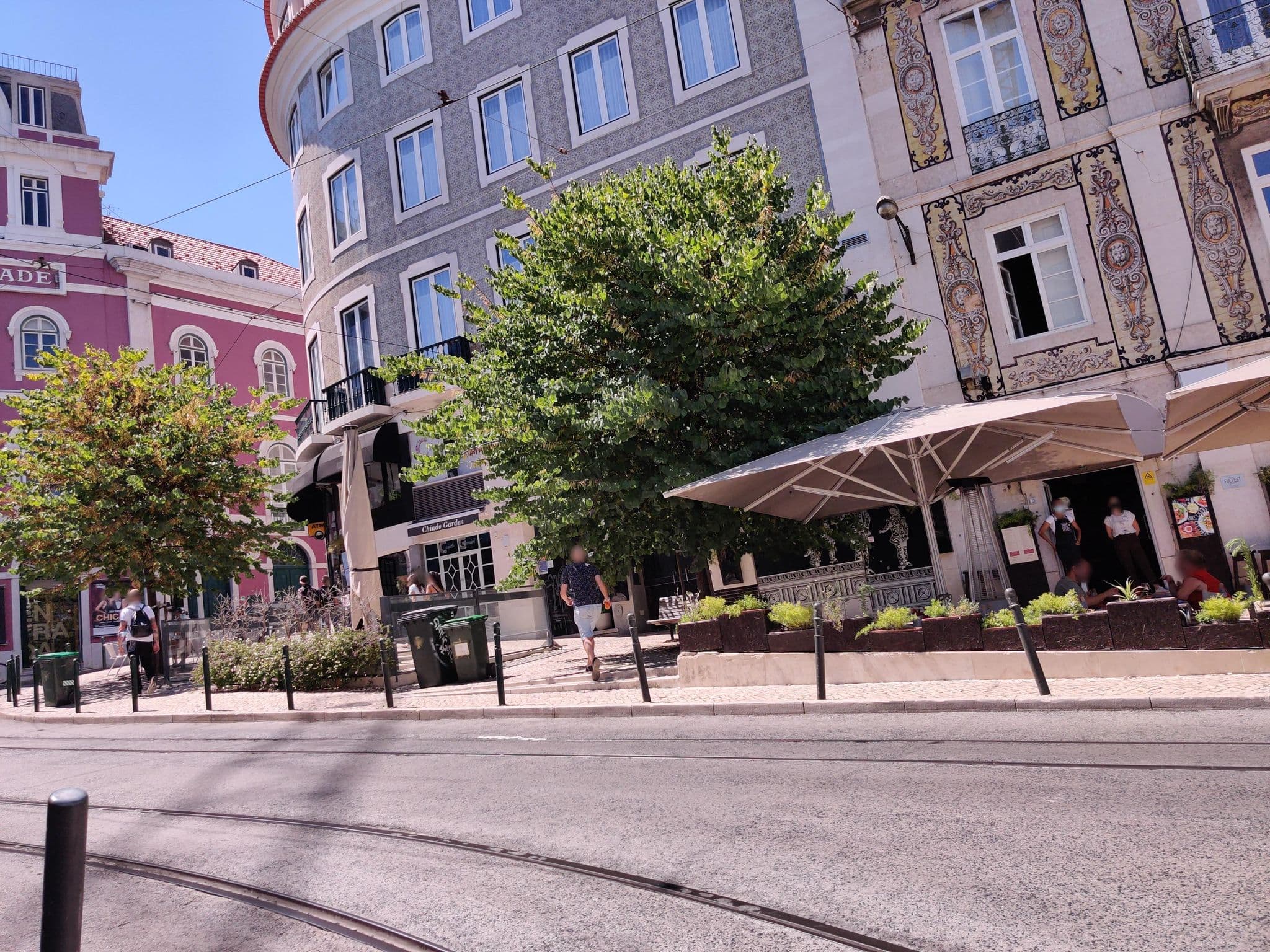 Street view near Localtraveling Downtown - Family Apartments, São Mamede — © sttujames (CC BY-SA · Mapillary)