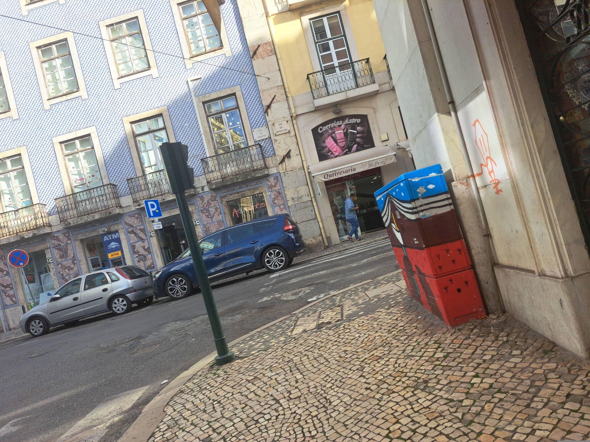 Street view near Sonel Investe Madalena 287 Boutique Apartments by Get Your Stay, Baixa — © beer119 (CC BY-SA · Mapillary)