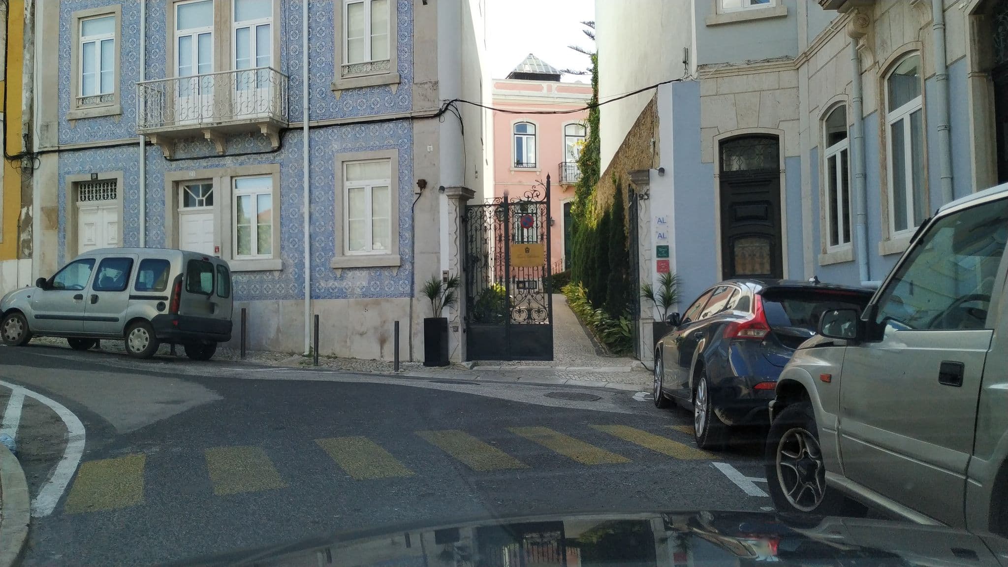 Street view near Torel Palace, Intendente — © filohipo (CC BY-SA · Mapillary)