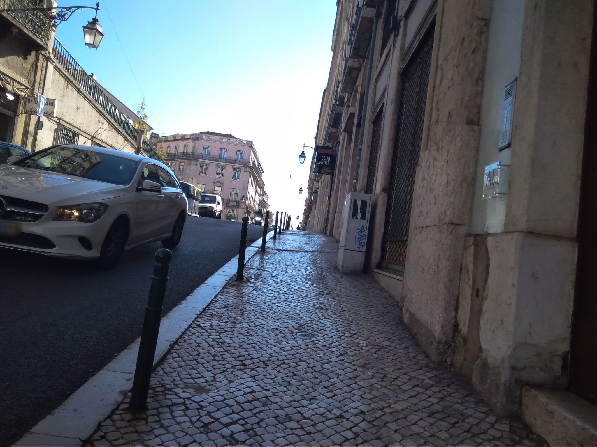 Street view near Downtown Cozy Apartment, Baixa — © mapfool (CC BY-SA · Mapillary)