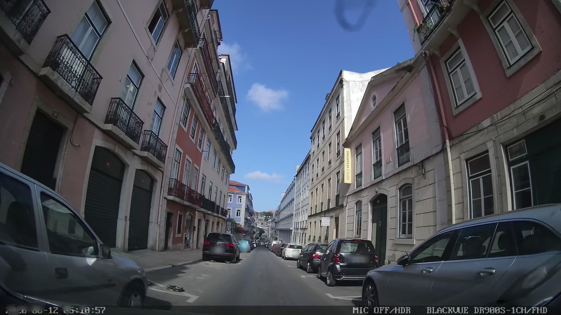 Street view near Marinho & Duarte, Santos-o-Velho — © filipegraciosa (CC BY-SA · Mapillary)