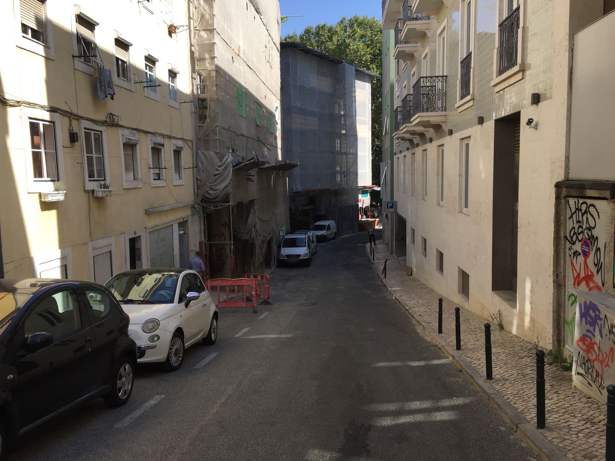 Street view near Pensao Residencial Roma, São Mamede — © ptmap (CC BY-SA · Mapillary)