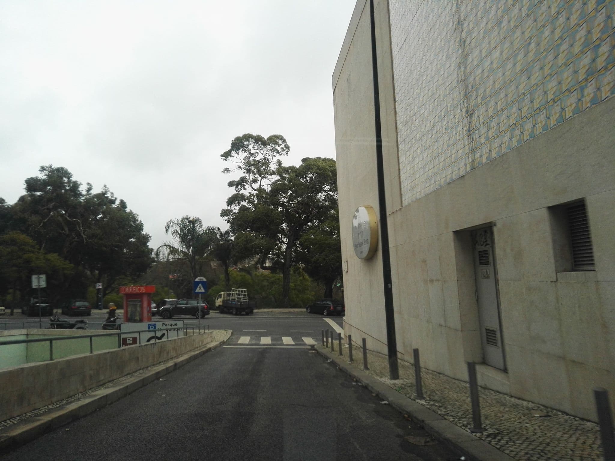 Street view near Tiara Park Atlantic Lisboa, Lisbon — © filipegraciosa (CC BY-SA · Mapillary)