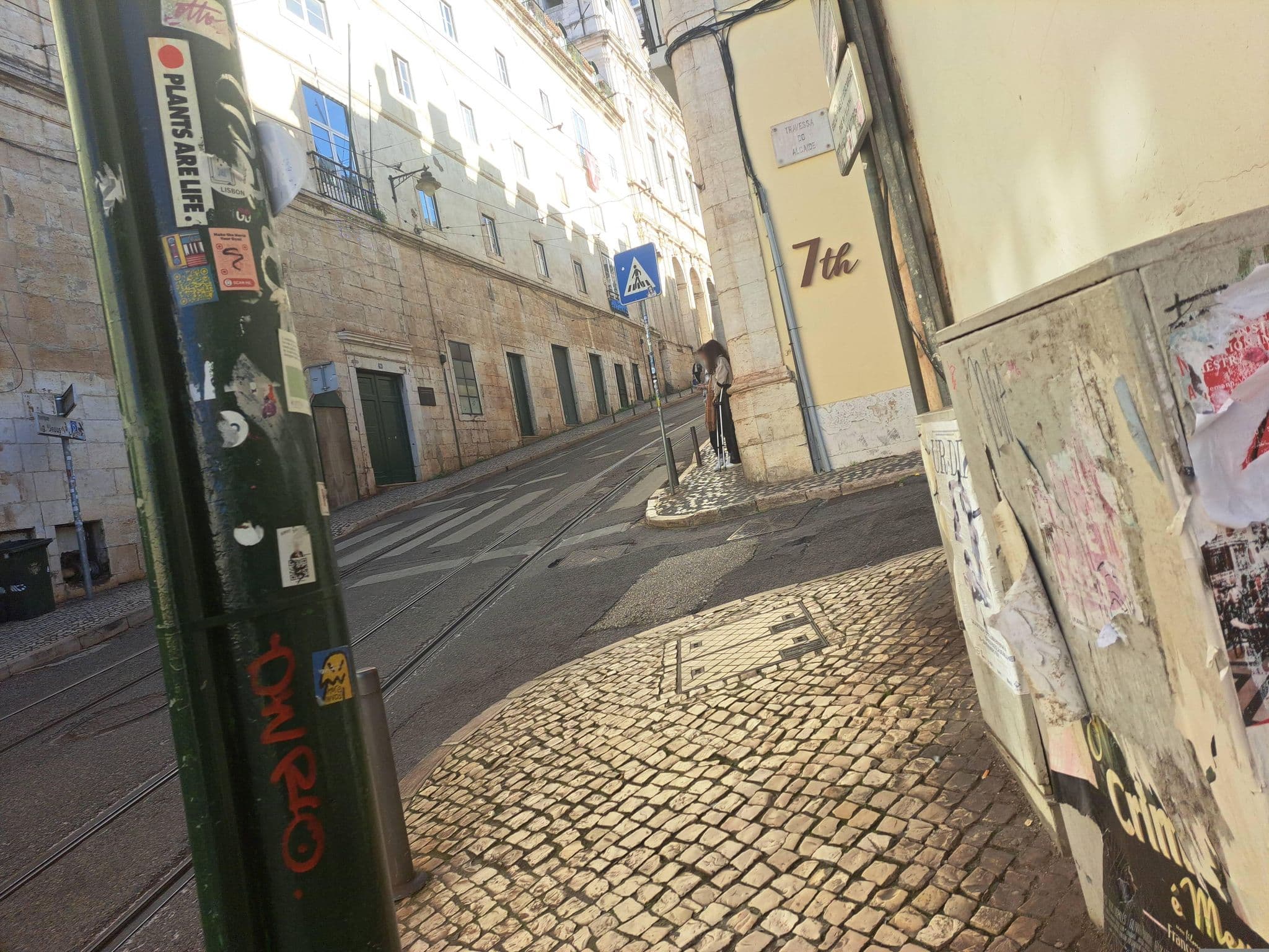 Street view near Lisboa loft 1A, Bairro Alto — © beer119 (CC BY-SA · Mapillary)