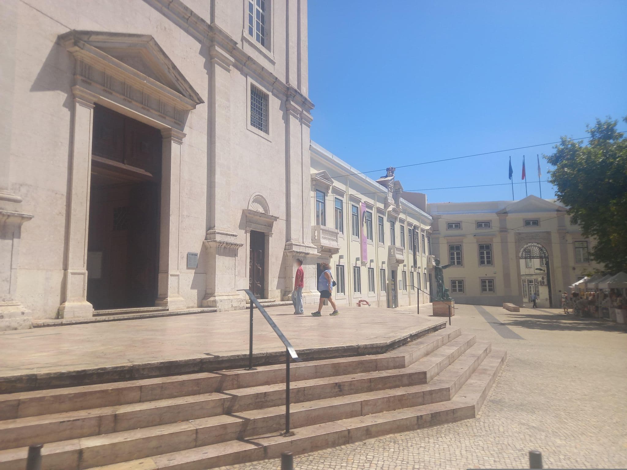 Street view near DoorStep Portugal, São Mamede — © danielagos12 (CC BY-SA · Mapillary)