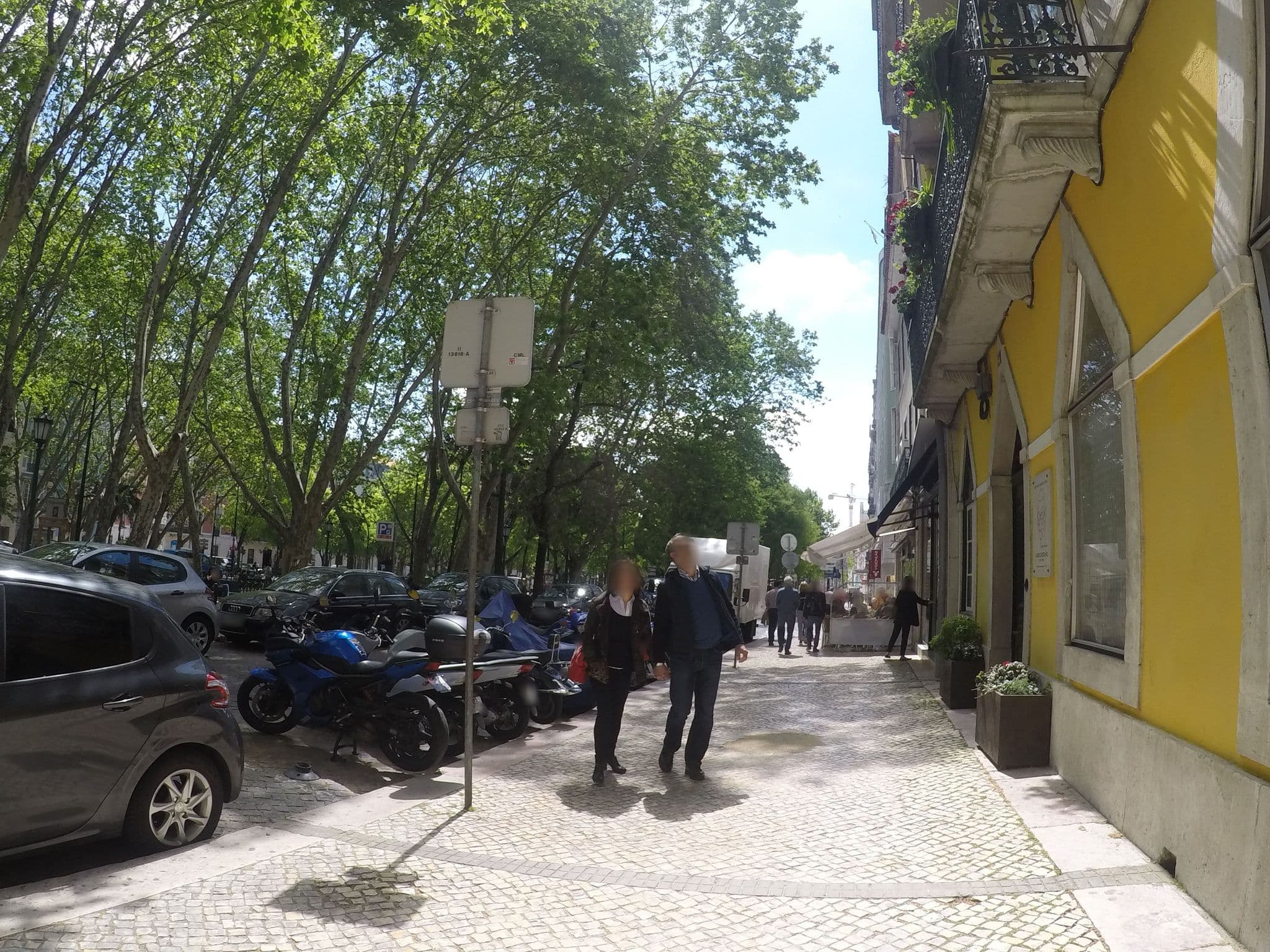 Street view near Inn Fashion Residence, São Mamede — © chrisbeddow (CC BY-SA · Mapillary)