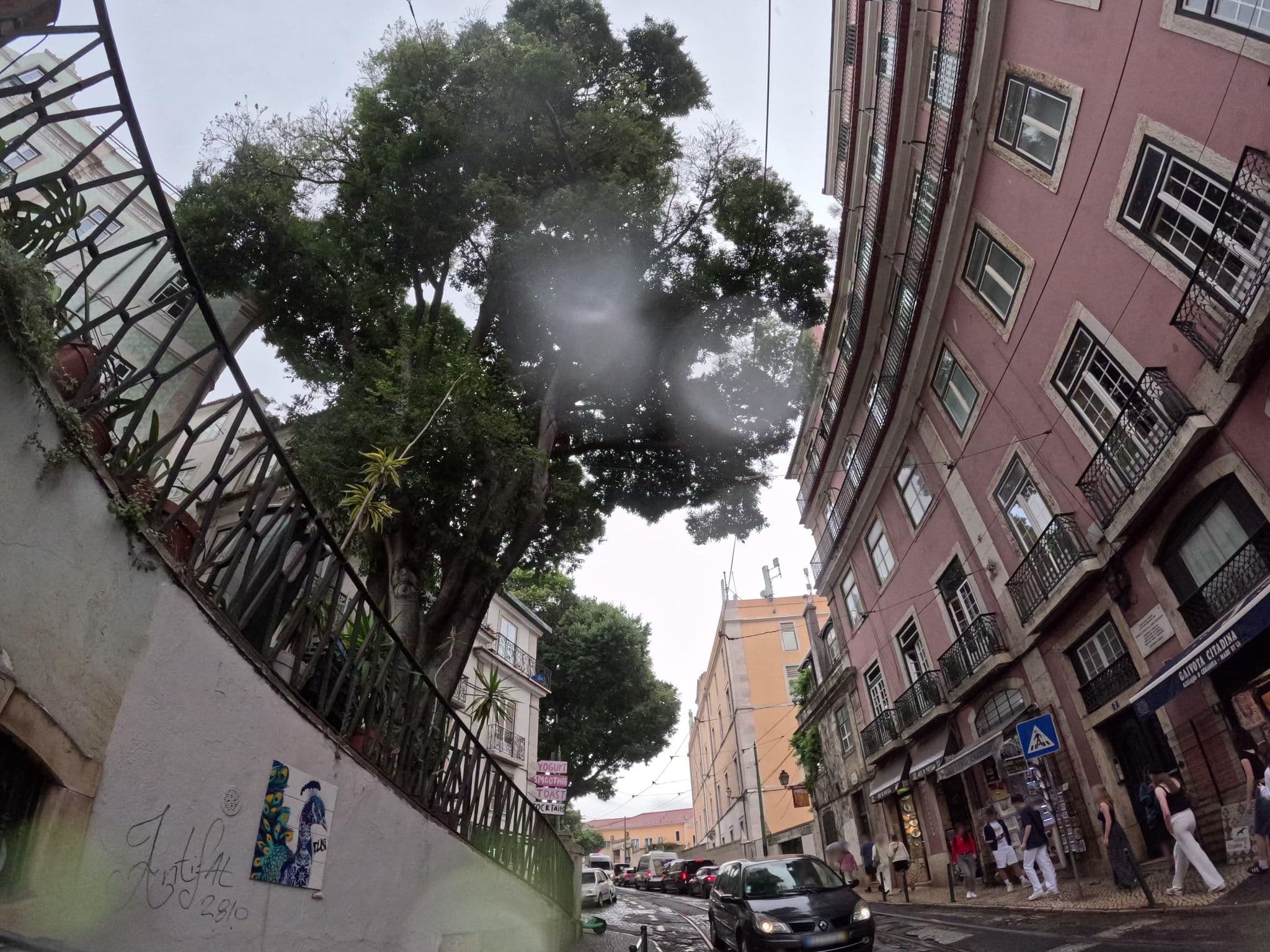 Street view near LD Apartments Alfama, Alfama — © claudiop (CC BY-SA · Mapillary)