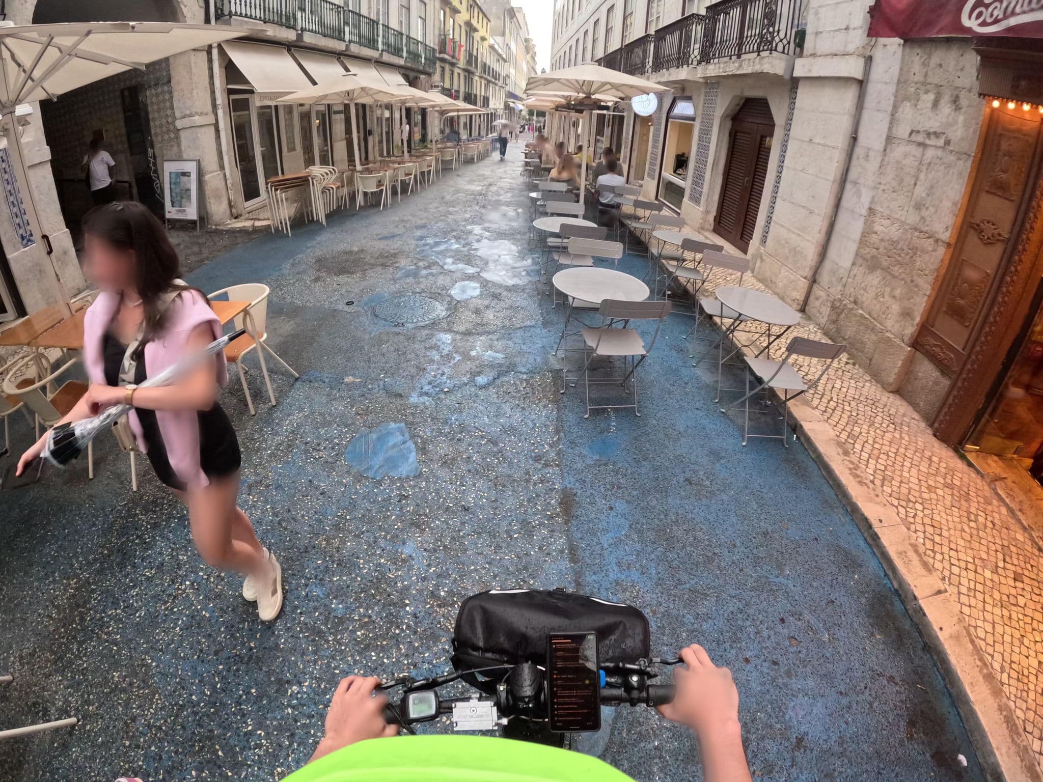 Street view near Porta Do Mar, Baixa — © claudiop (CC BY-SA · Mapillary)