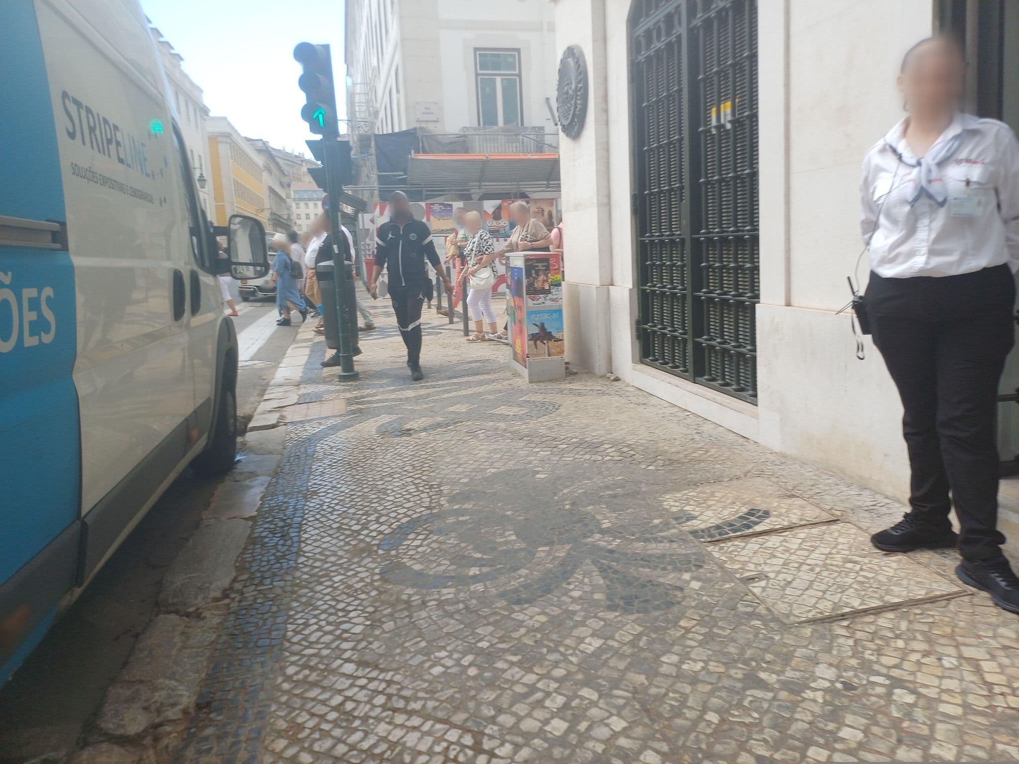 Street view near Arcoy, Baixa — © beer119 (CC BY-SA · Mapillary)