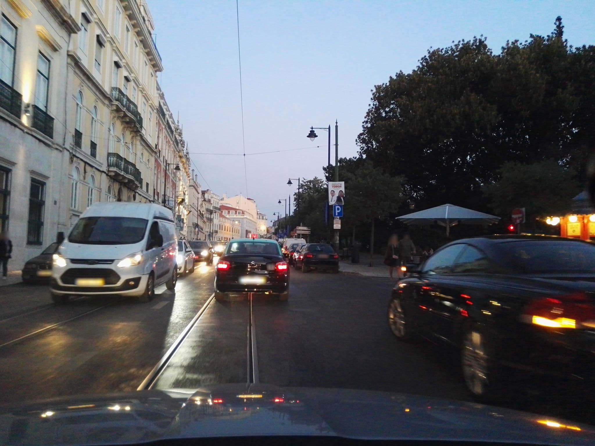 Street view near Casa Do Principe, Principe Real — © filipegraciosa (CC BY-SA · Mapillary)