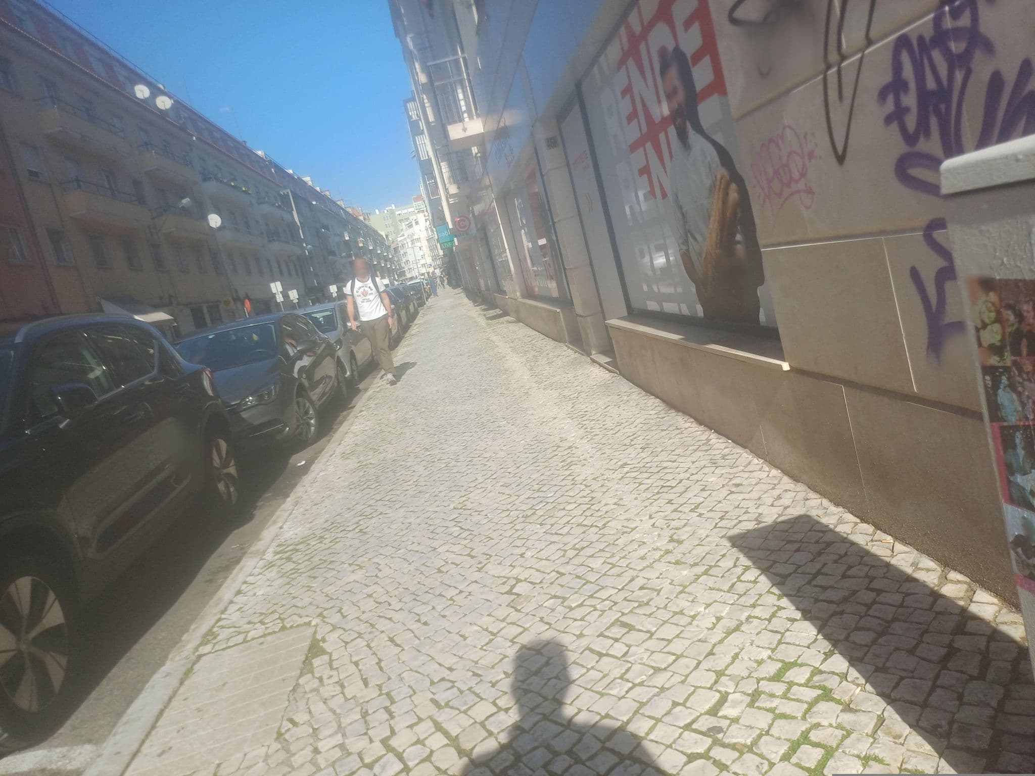 Street view near Charming Family Apartments, São Jorge de Arroios — © beer119 (CC BY-SA · Mapillary)