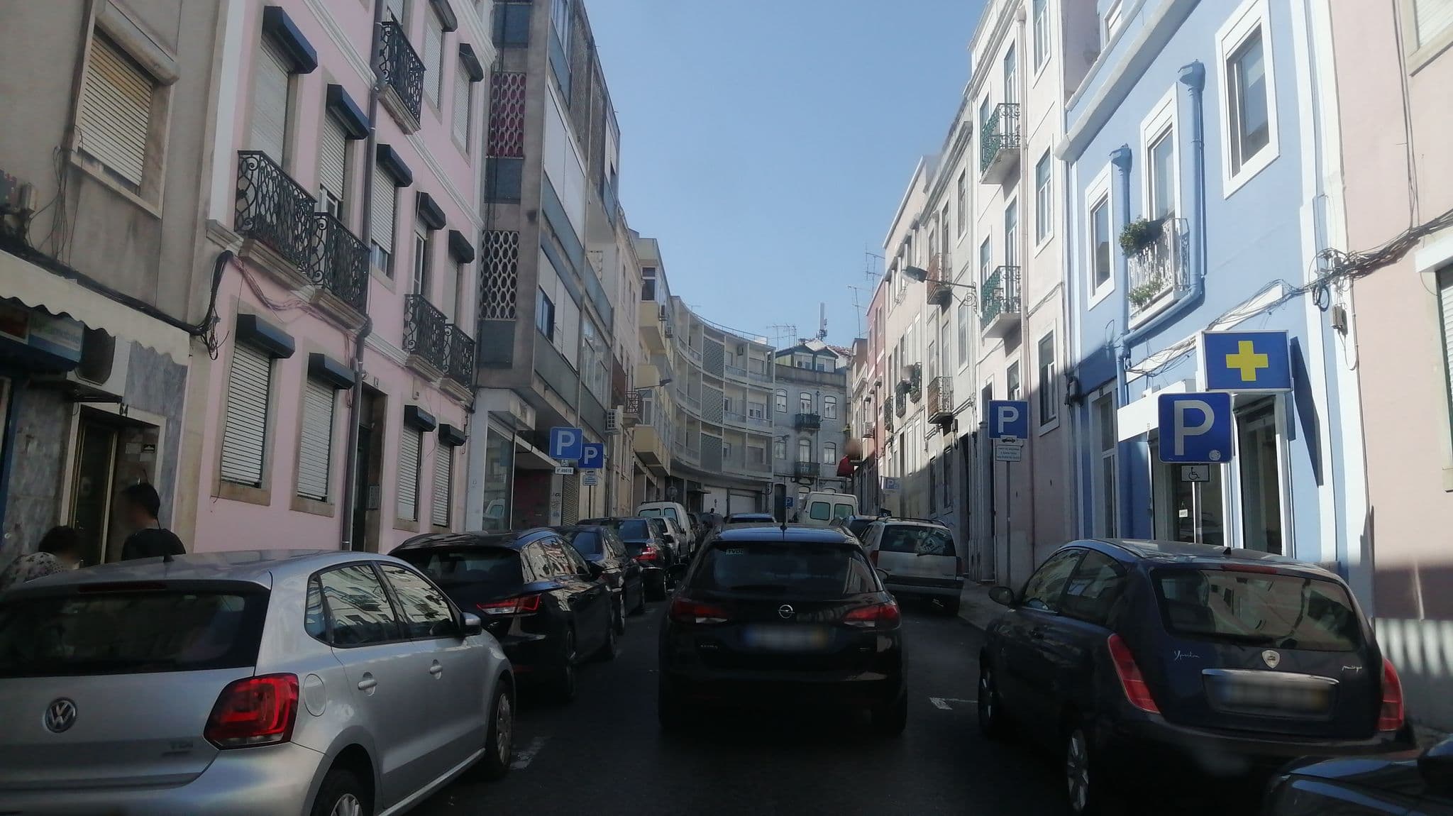 Street view near Home in Lisbon2U Hostel, São Jorge de Arroios — © kanimanbo (CC BY-SA · Mapillary)