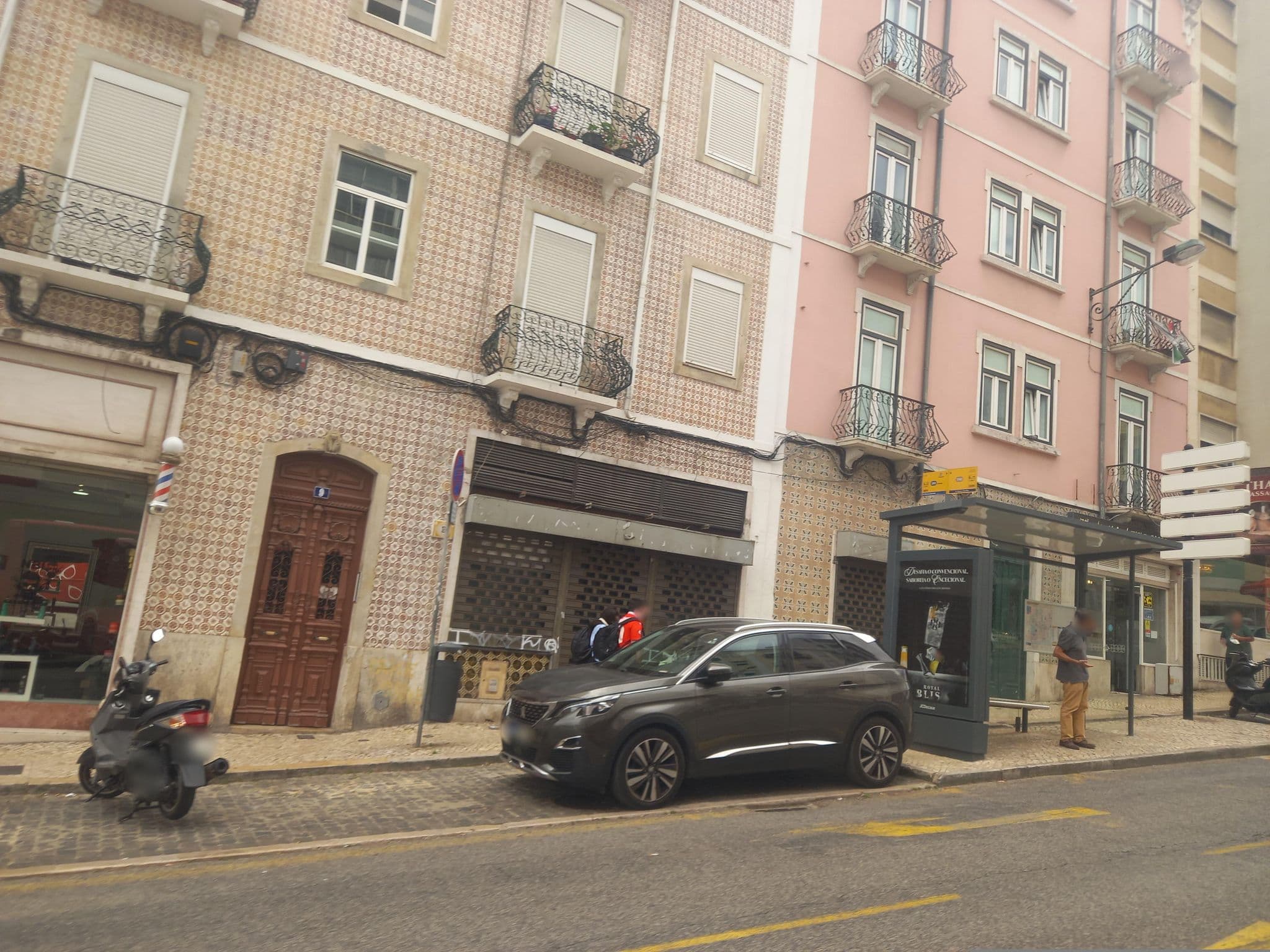 Street view near Residencial SÃ£o Jorge, São Jorge de Arroios — © danielagos12 (CC BY-SA · Mapillary)