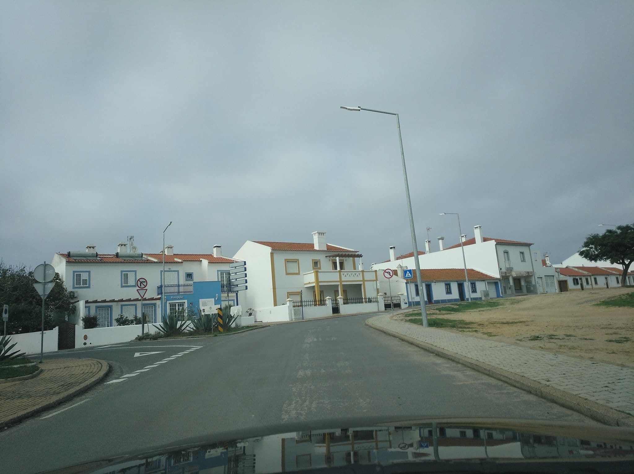 Street view near Apart Atlantico, Vila Nova de Milfontes — © filohipo (CC BY-SA · Mapillary)
