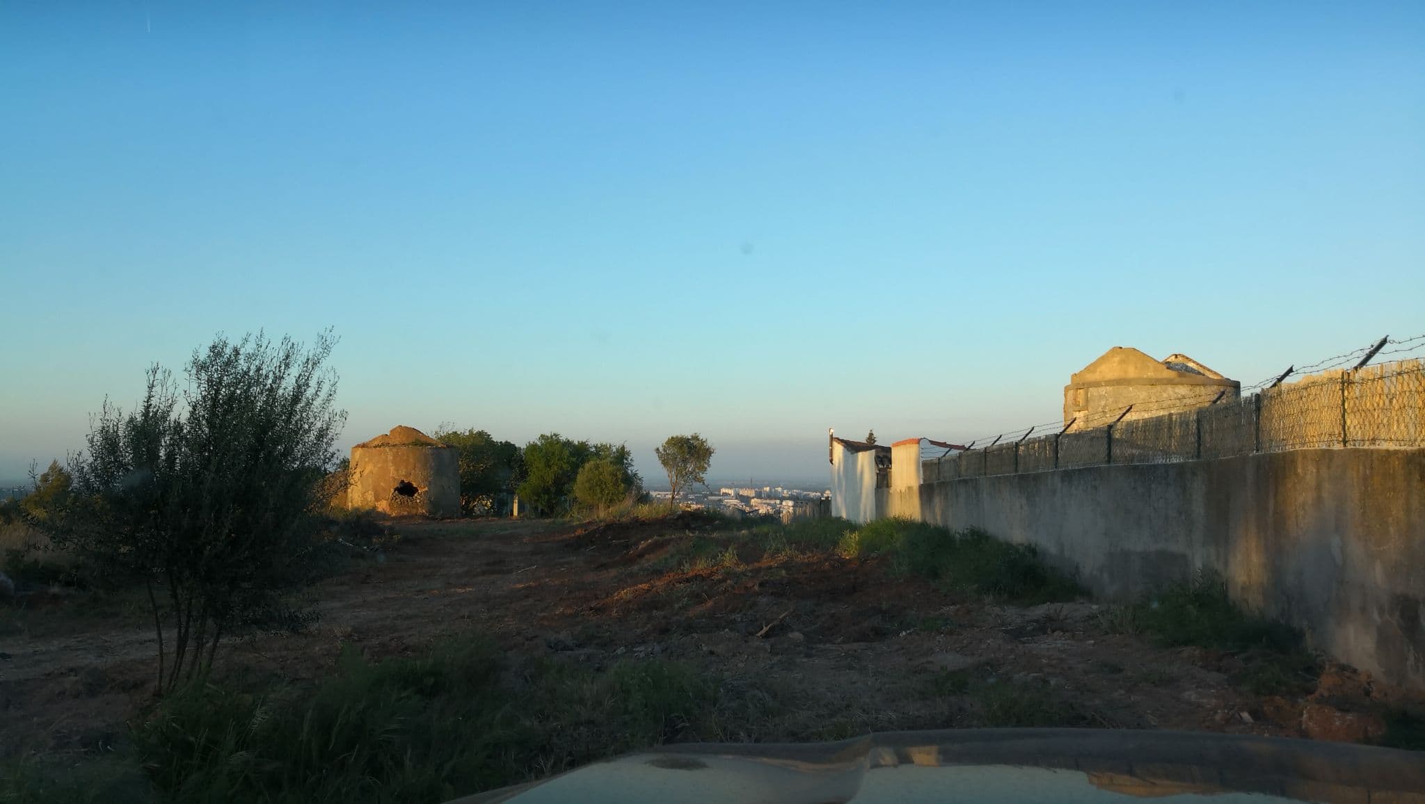 Street view near Moinho do Marco, Setúbal — © sanjorgepinho (CC BY-SA · Mapillary)
