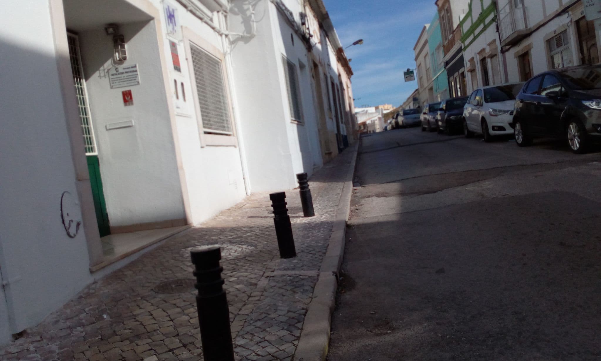 Street view near Adelaide M Cavaco Santos, Faro — © micmin1972 (CC BY-SA · Mapillary)
