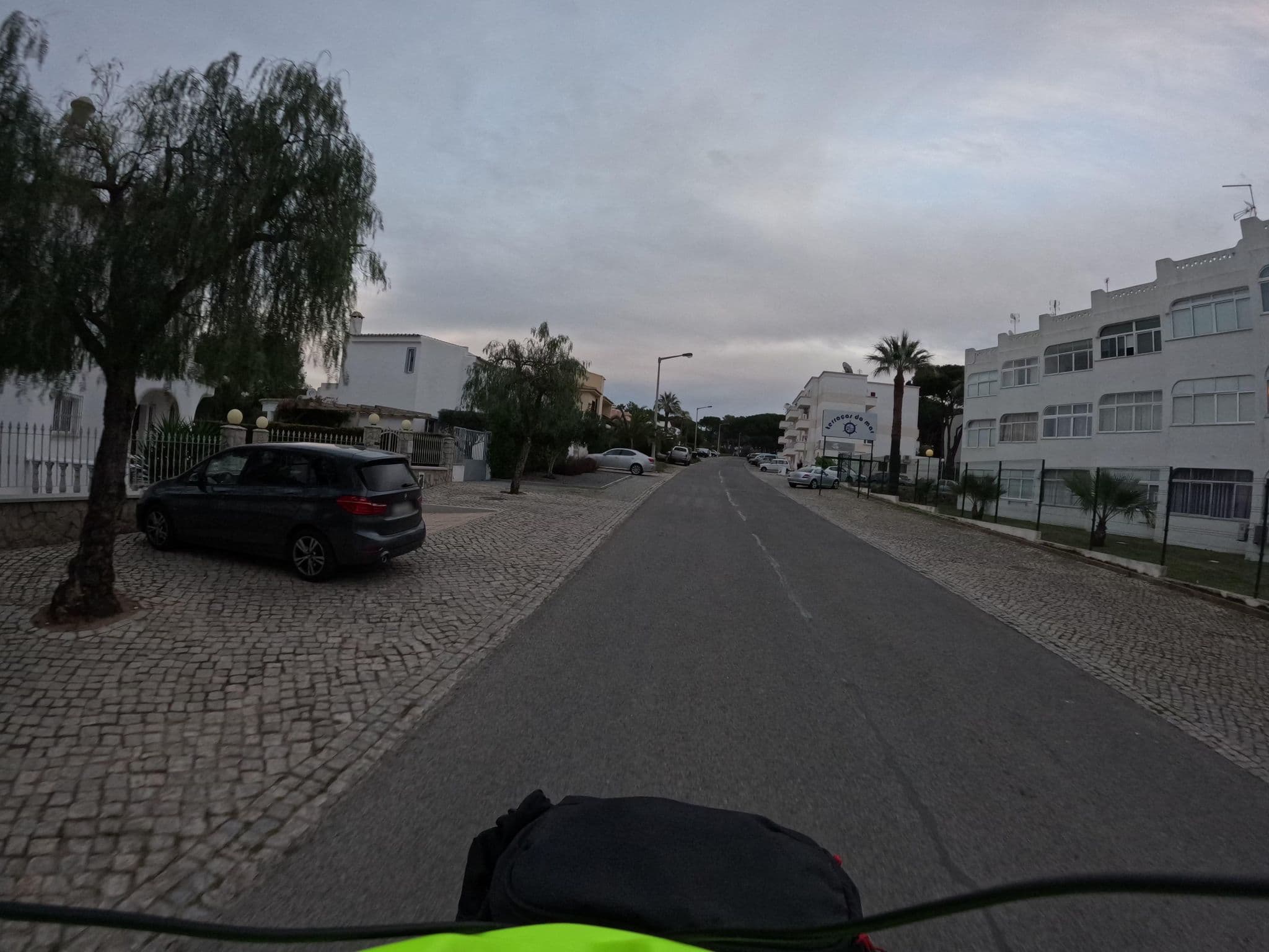 Street view near Villa Teetimes, Vilamoura — © claudiop (CC BY-SA · Mapillary)